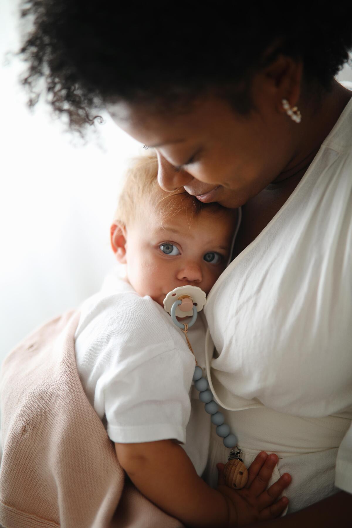 Frigg Daisy Ikili Kauçuk Emzik - Cotton Candy / Blush 6-18 Ay fotoğrafı 3 (önizleme)