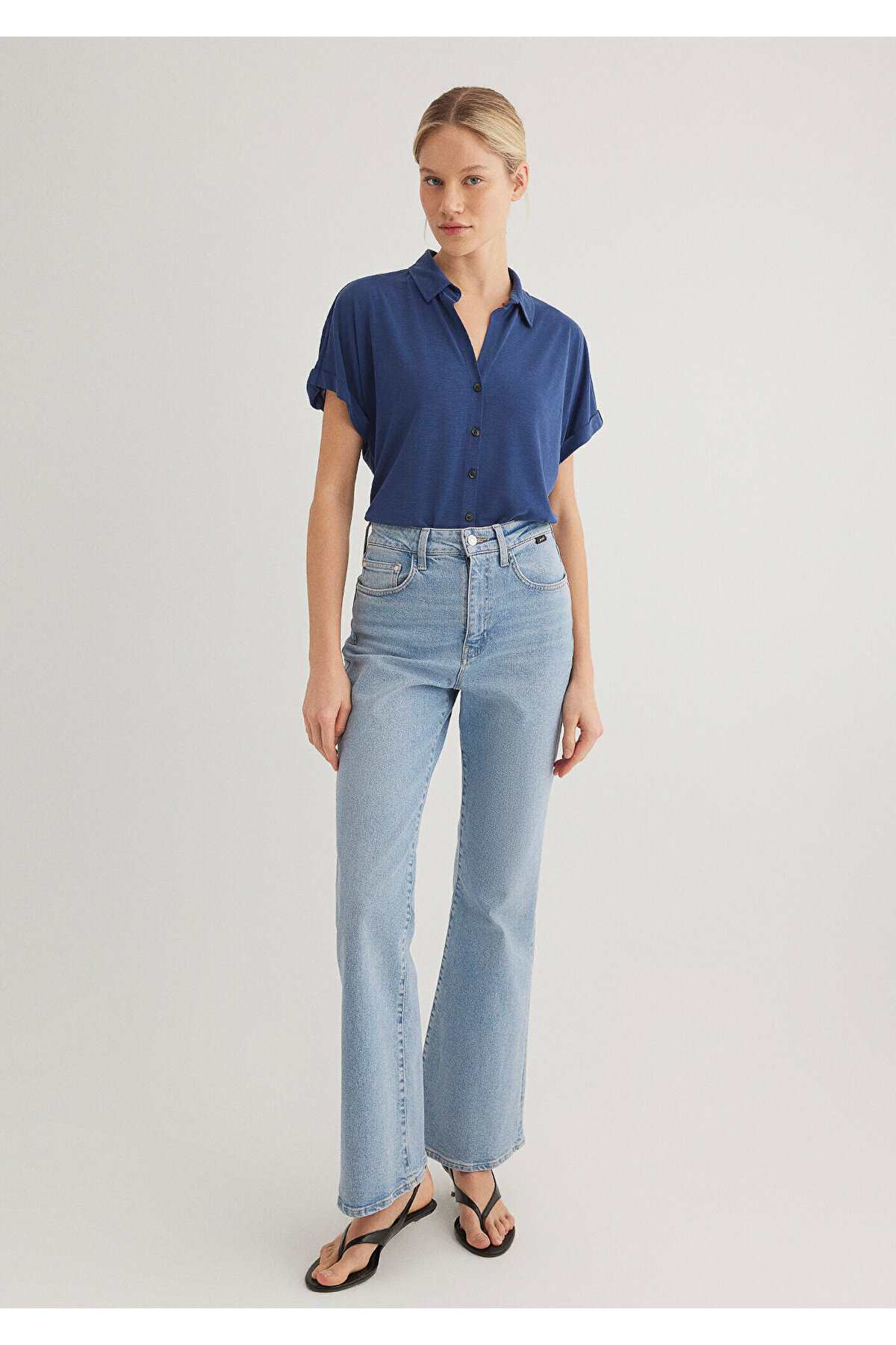 complete the look image