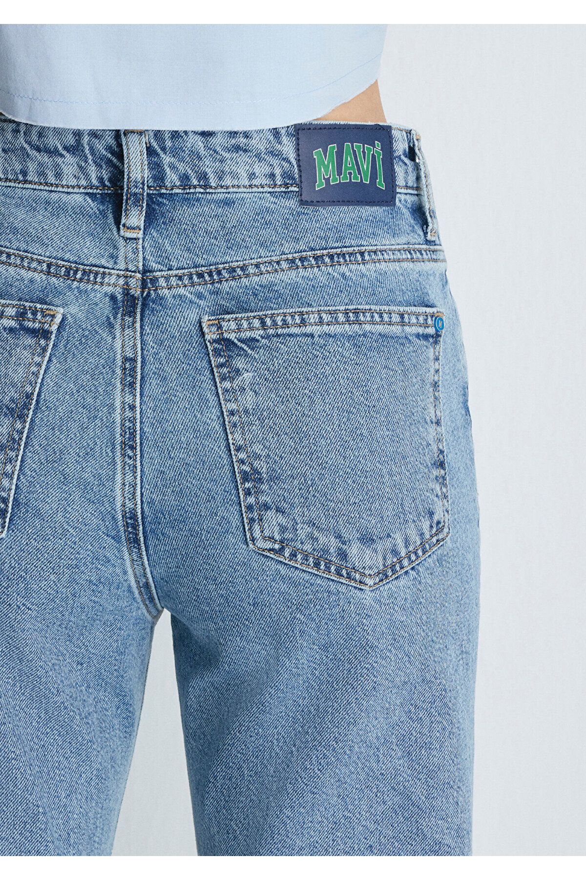 Mavi-Barcelona ColleGe IndiGo Si Jeans Hose im Schattierungs- und Zerrissen-Look - 101047 -85269 7