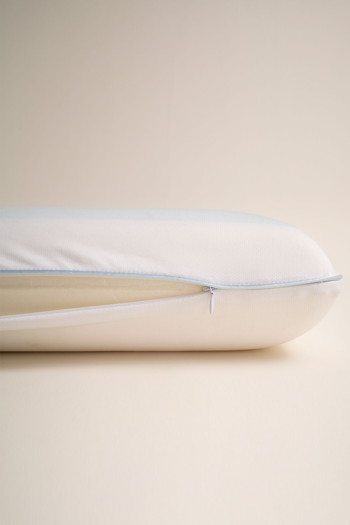 Penelope-Cool Effective 100% Viscoelastic Filled Medical Pillow - Medigel 6
