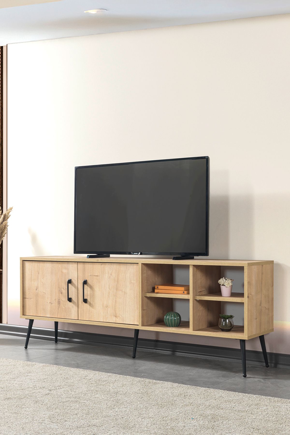 Evmo Home 3608 Şile Metal Ayaklı Metal Kulplu 160 Cm TV Ünitesi Safir