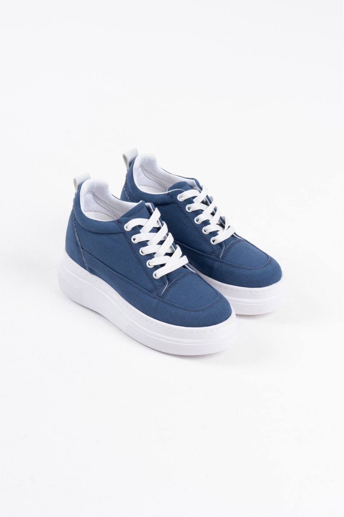 courtaran KISA BOYLU HANIMLARA ÖZEL KETEN KOT MAVİ SNEAKER SPOR GİZLİ ÖKÇE 3,5 CM TABAN 5,5 CM GİZLİ ÖKÇE