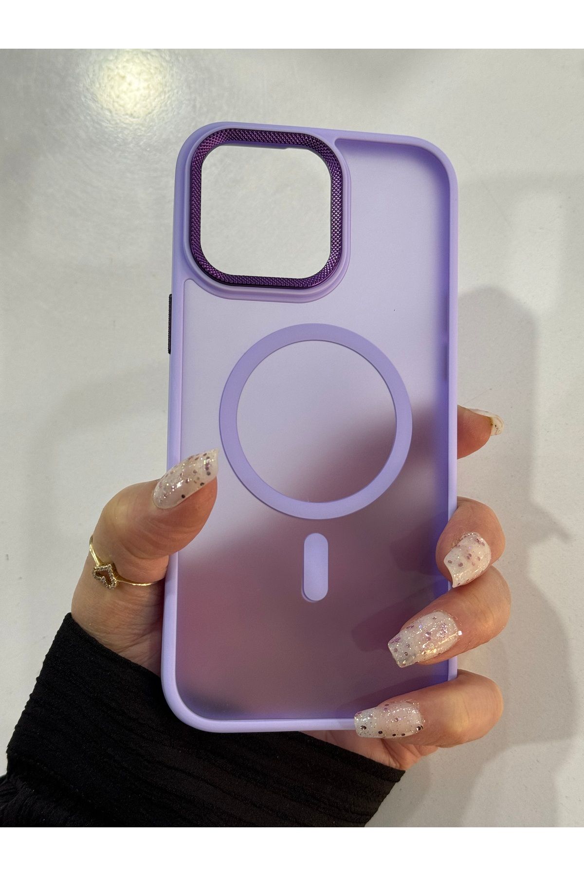 DÜNYA AKSESUAR İphone 14 pro Uyumlu Megsafe Şarj Mat Darbe Önleyici Tam Koruma Silikon Kılıf