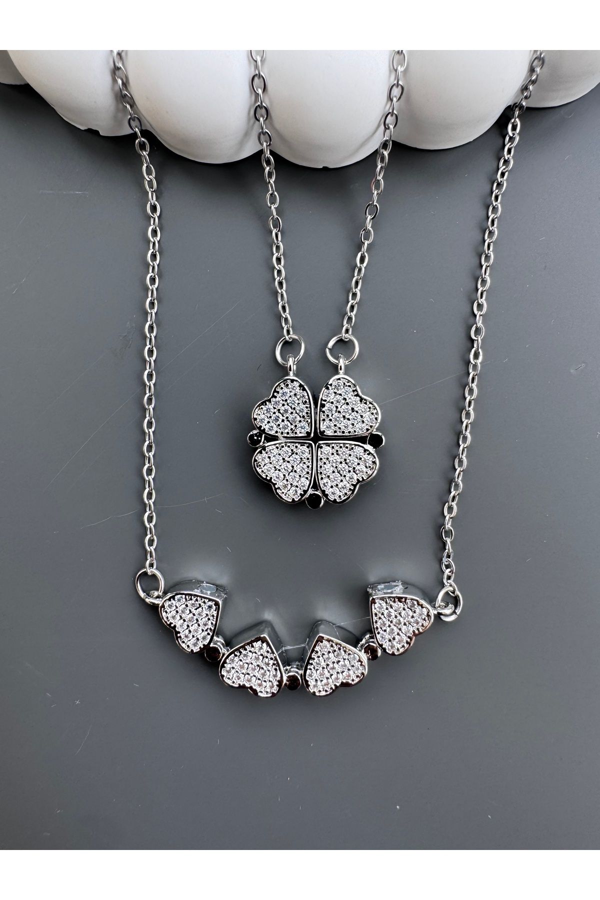 shop MIKNATISLI AÇILABİLİR GÜMÜŞ YONCA KOLYE ÇELİK