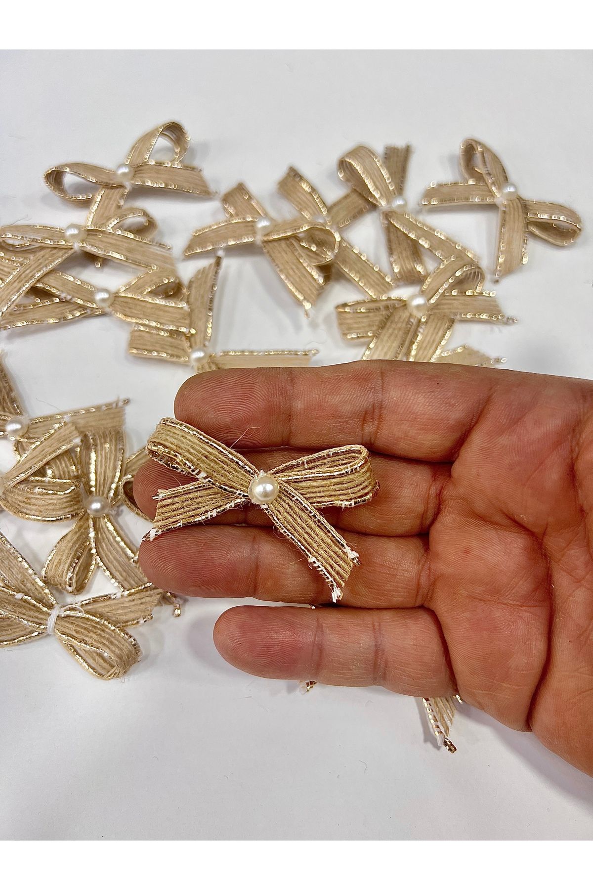 Nikah Şekeri Market Jüt Hazır Fiyonk Gold Sim Kenarlı İncili 20 Adet Konsept Hediyelik Süsleme