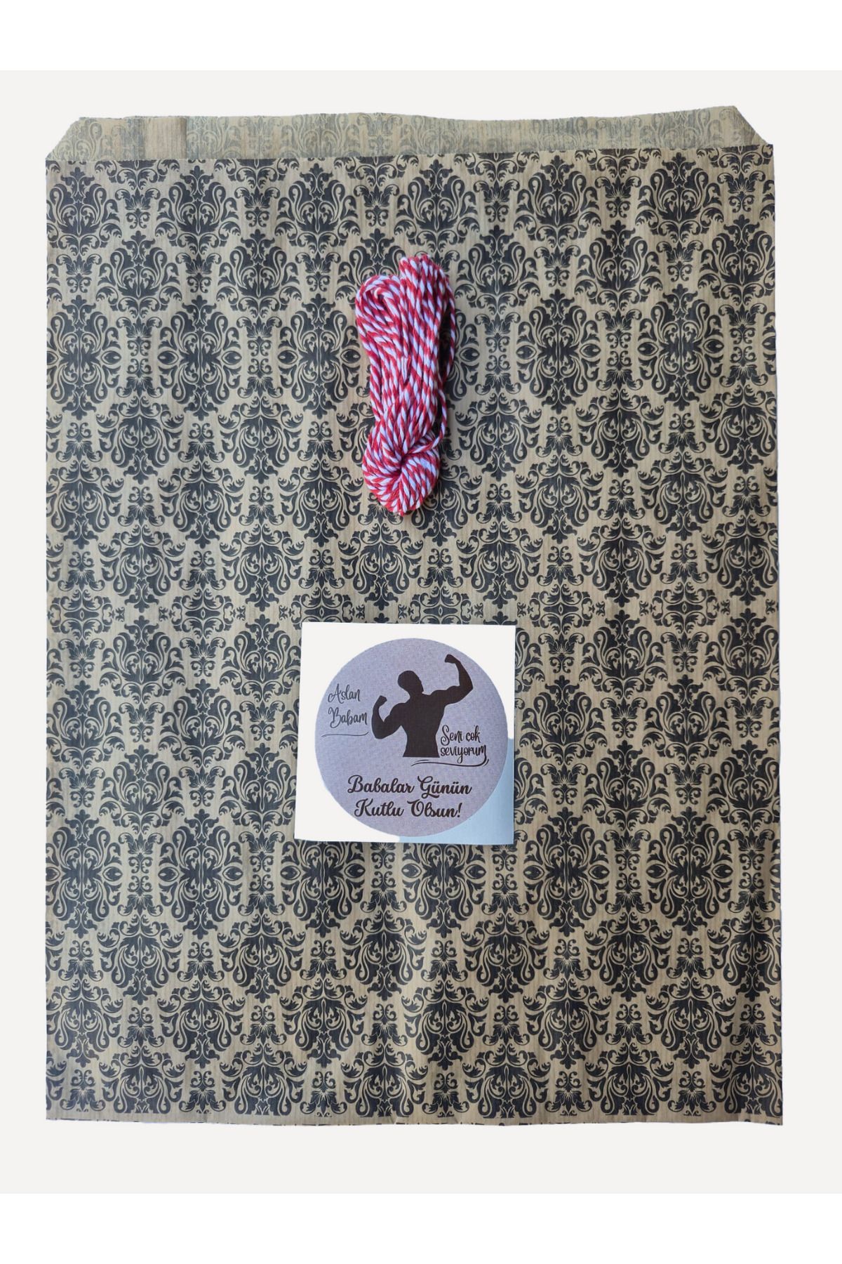 Dekals 1 Adet MEGA Boy DAMASK DESENLİ 30x40 Babalar Günü Hediye Paketi Seti (İP+ ETİKET-8CM)
