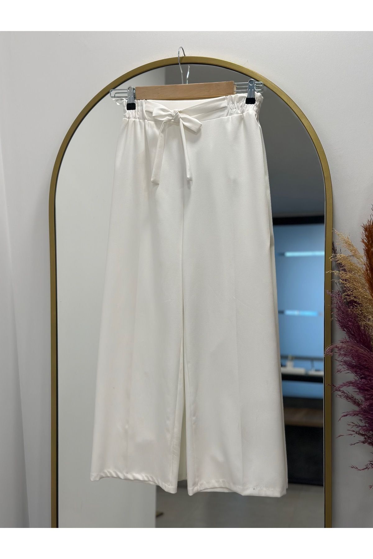 MİHRA STORE Asu Kuşaklı Bol Paça Pantolon-MT1445 Beyaz
