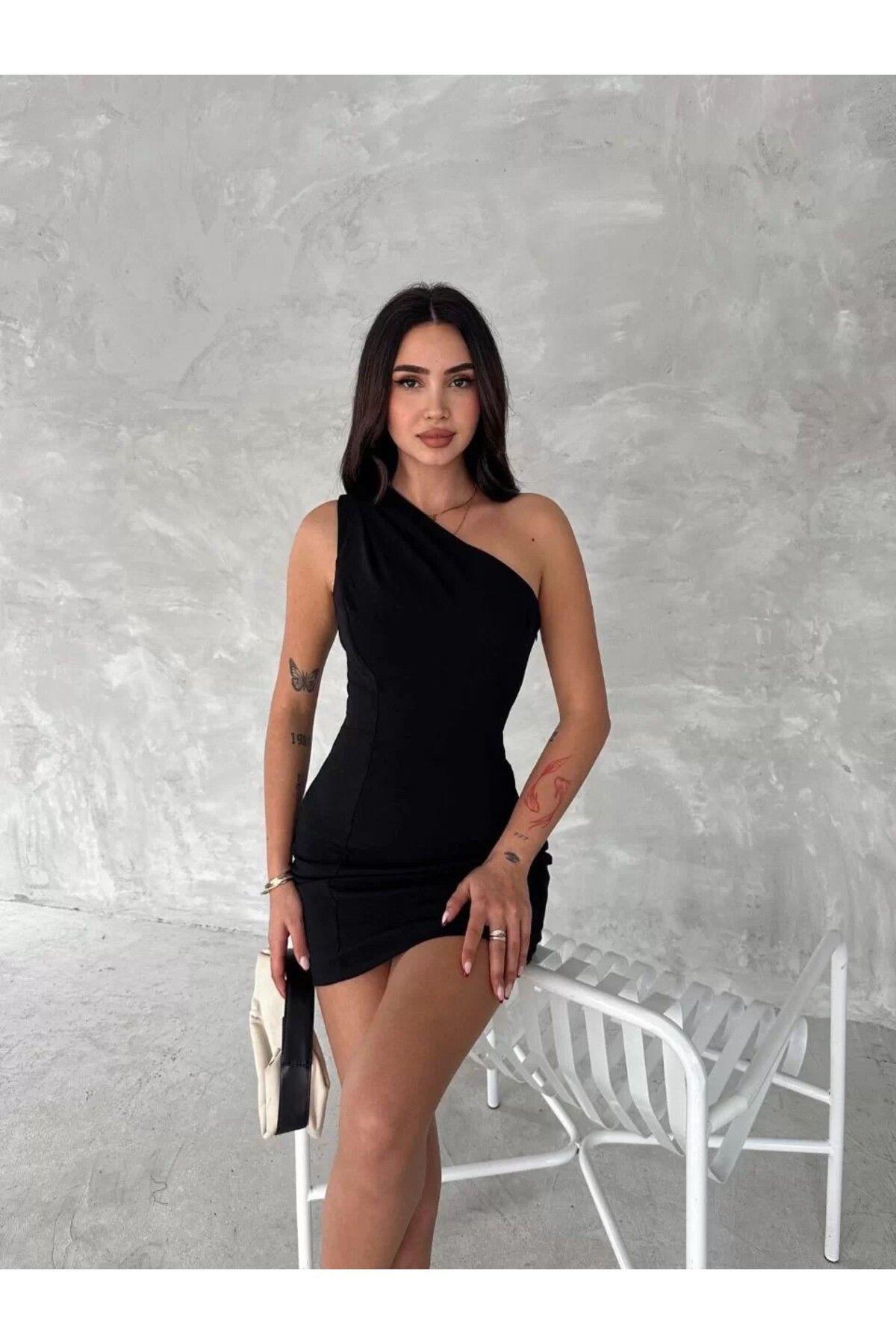 AMO Tek Omuzlu Kolsuz Mini Boy Elbise - Siyah