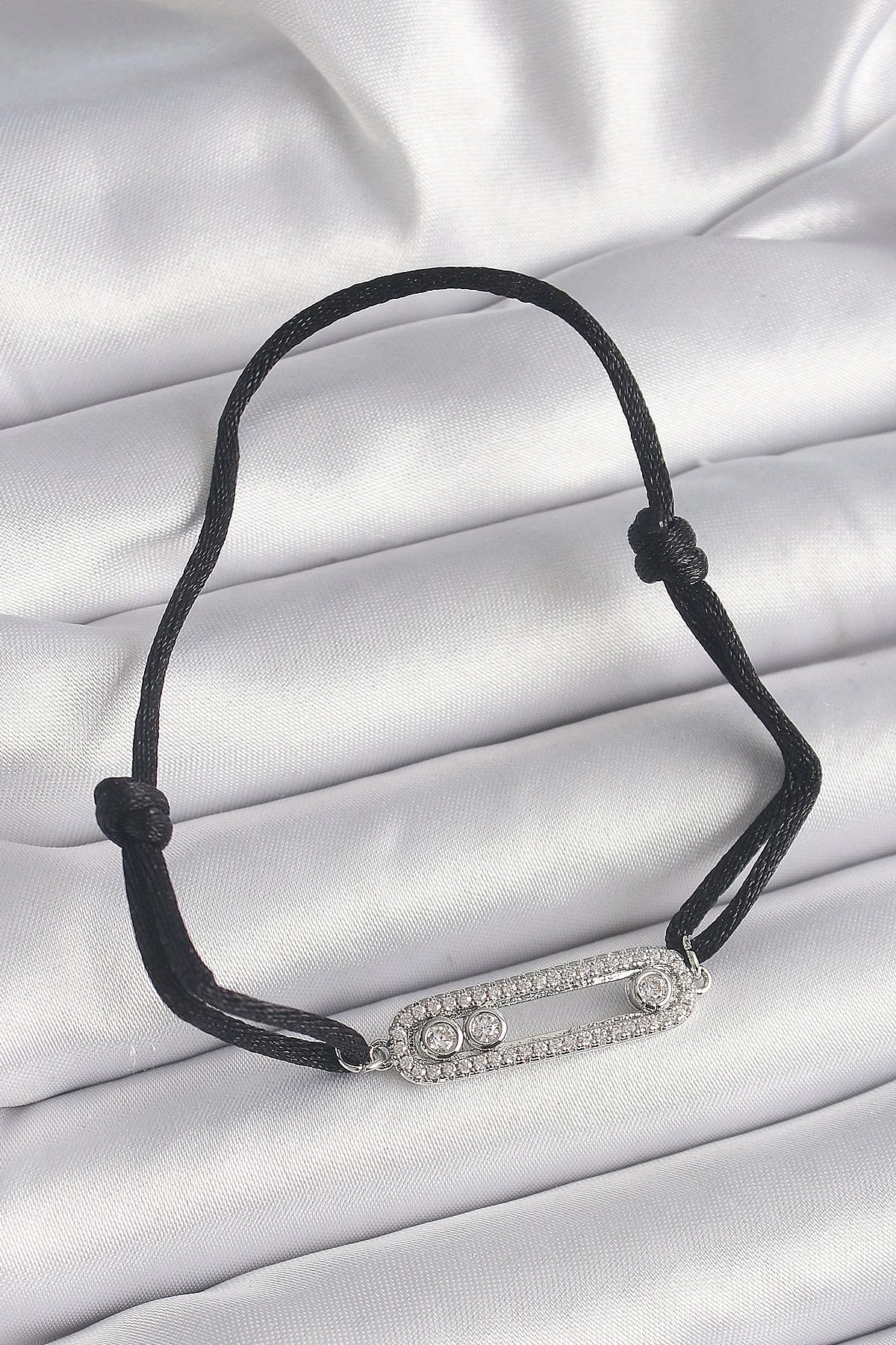 OurStyles Siyah Renk İpli Asansör Zirkon Taşlı Gümüş Messika Model Kadın Bileklik - TJ-BB6580