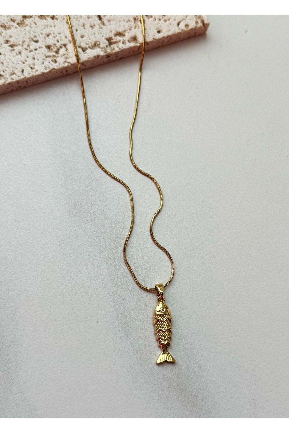 mos&more Paslanmaz Çelik Gold Balık Uçlu Kolye