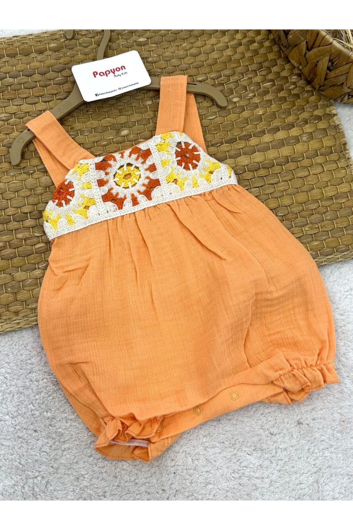 Papyon Baby Kids Tığ İşi Motifli Natural Kız Bebek Müslin Askılı Şort Tulum (3-6/6-9/9-12 Ay)