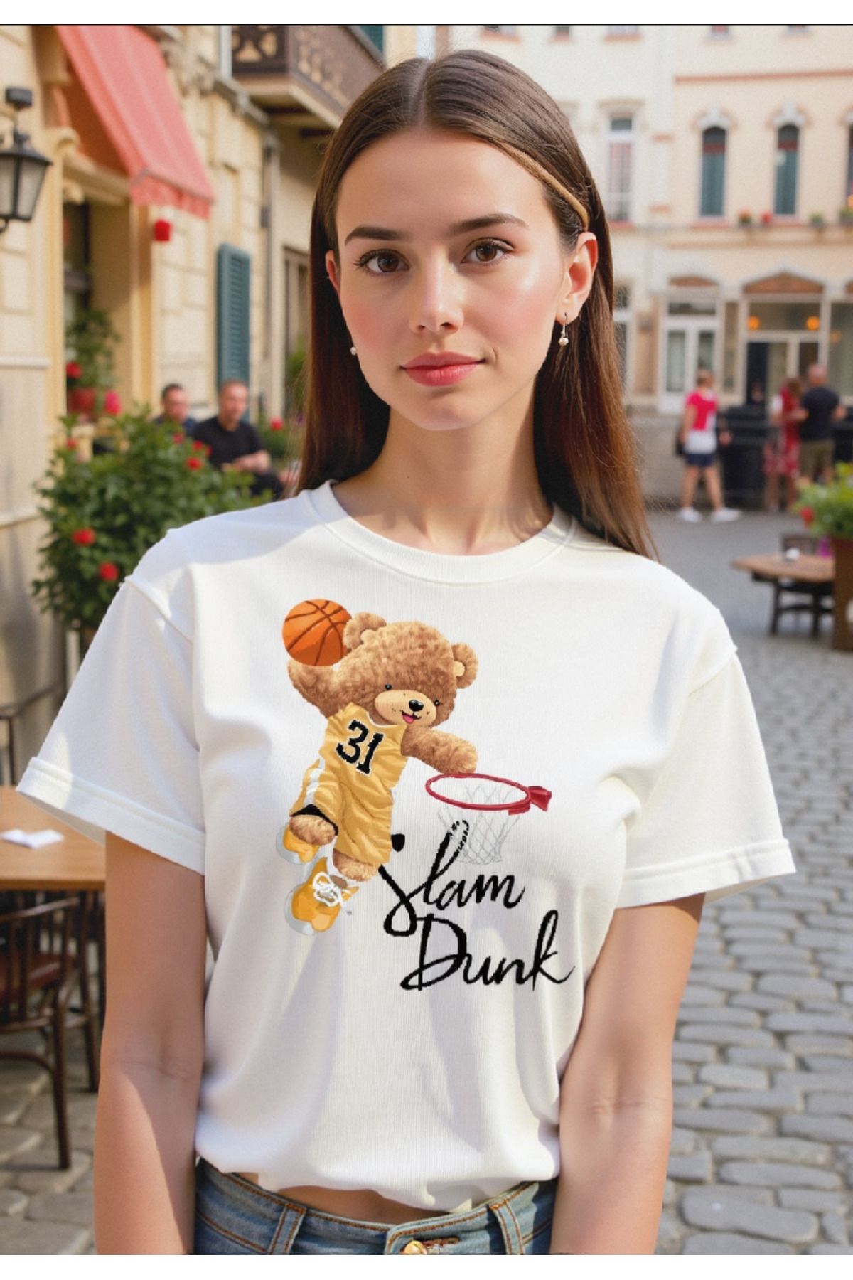 ELNOYA Unisex Pamuklu Beyaz Oversize "Basket Ayı"Baskılı Rahat Günlük T-shirt