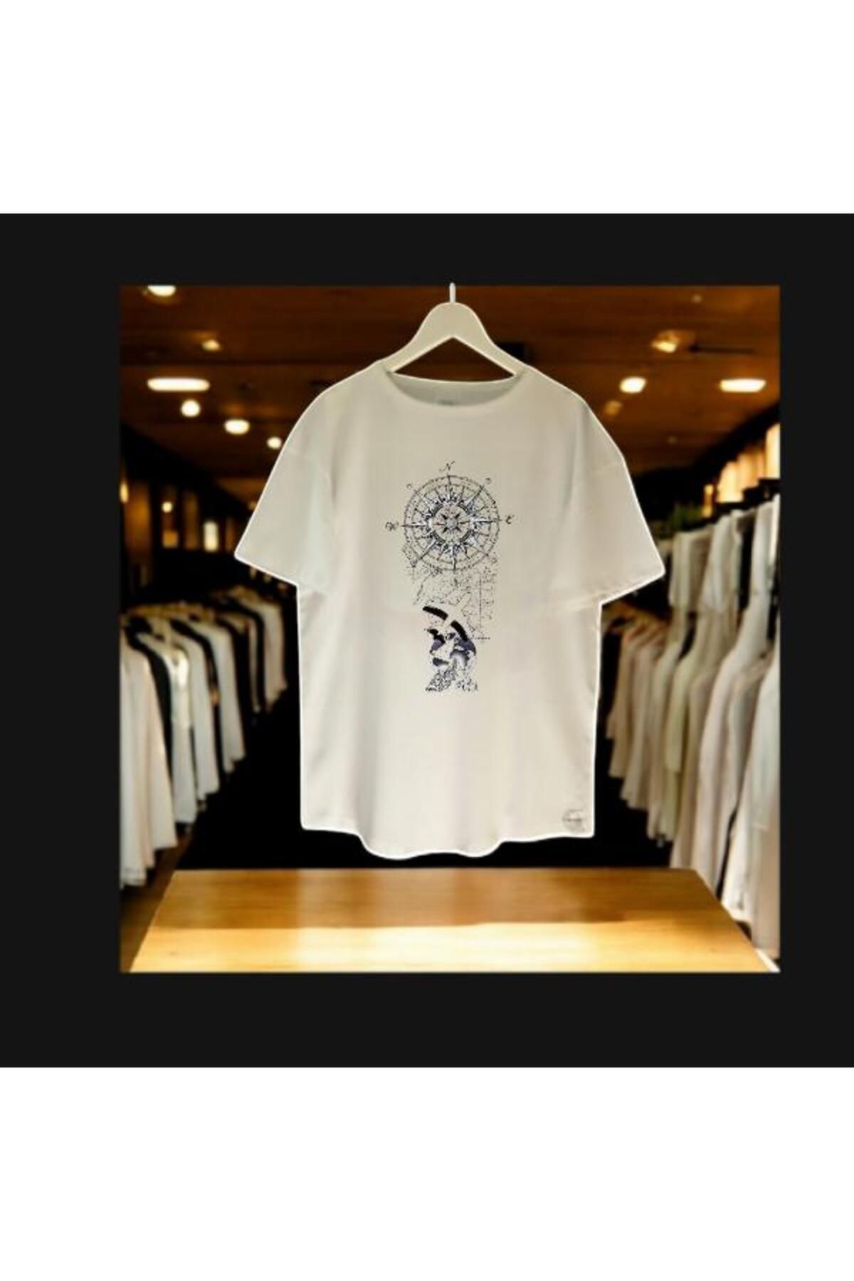 cesgu OVERSİZE BEYAZ BASKİLİ T-Shirt