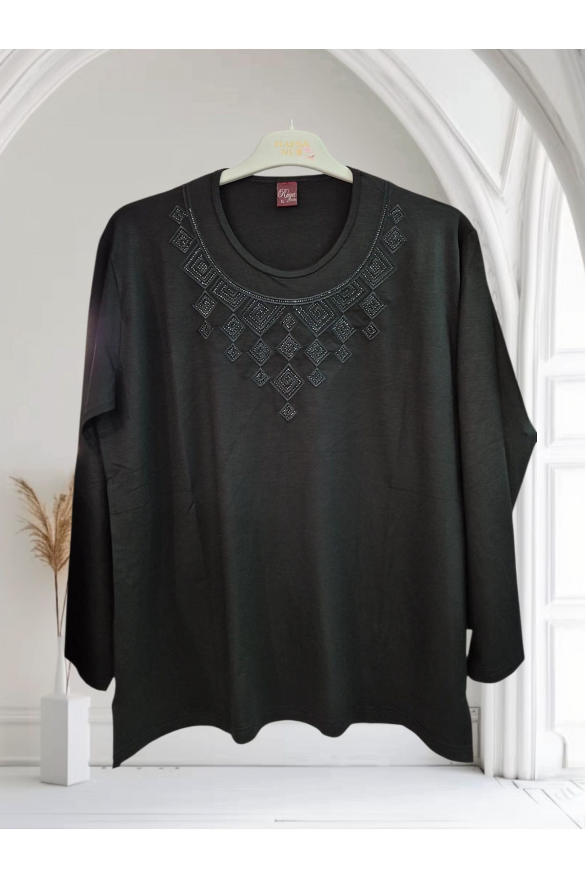 Yağmur Butik Rüya taşlı anne bluzuu