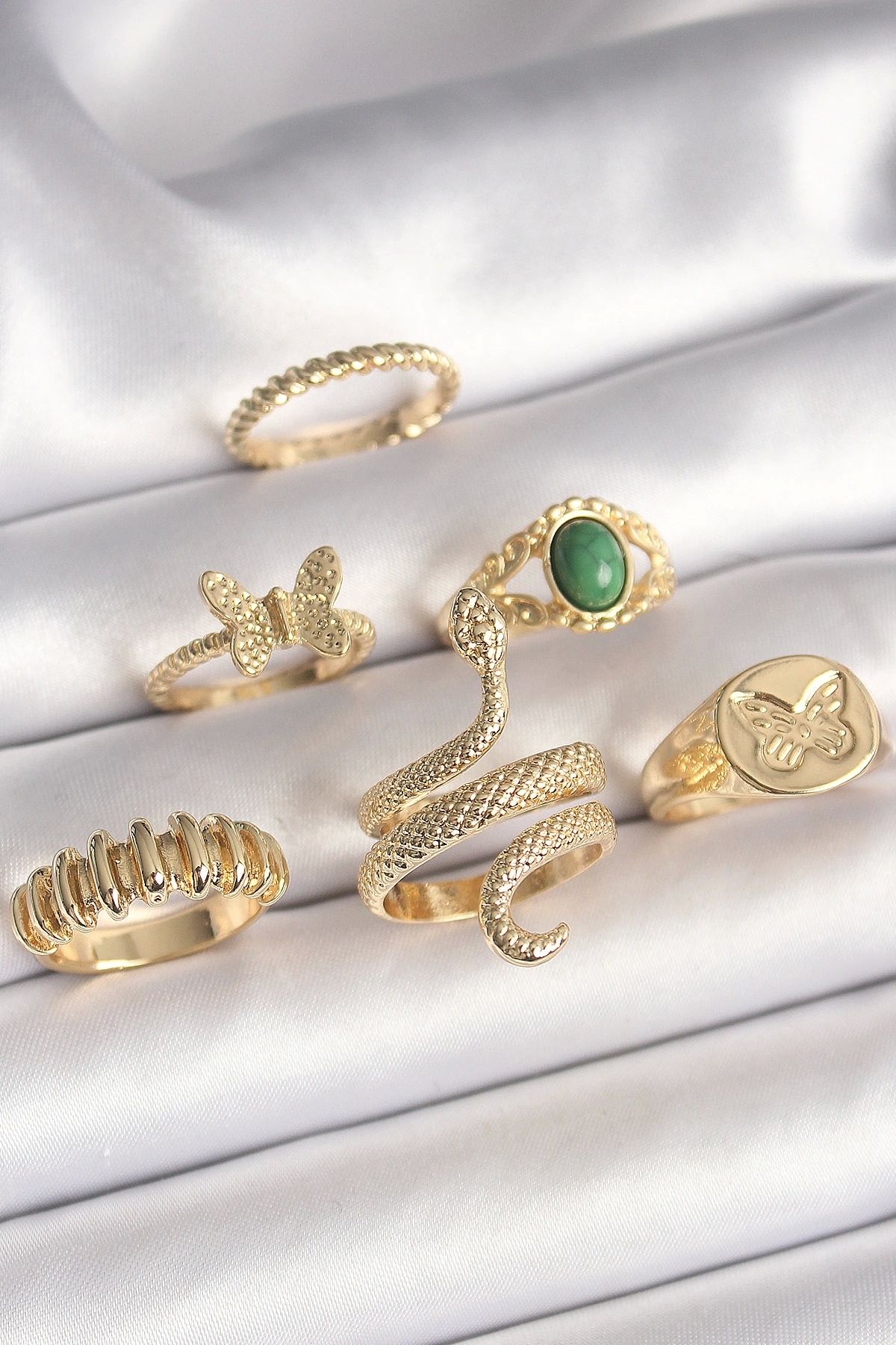 OurStyles Pirinç Gold Renk İşlemeli Yılan Figür Kelebek Detay 6'Lı Kadın Yüzük Seti - TJ-BYK3614