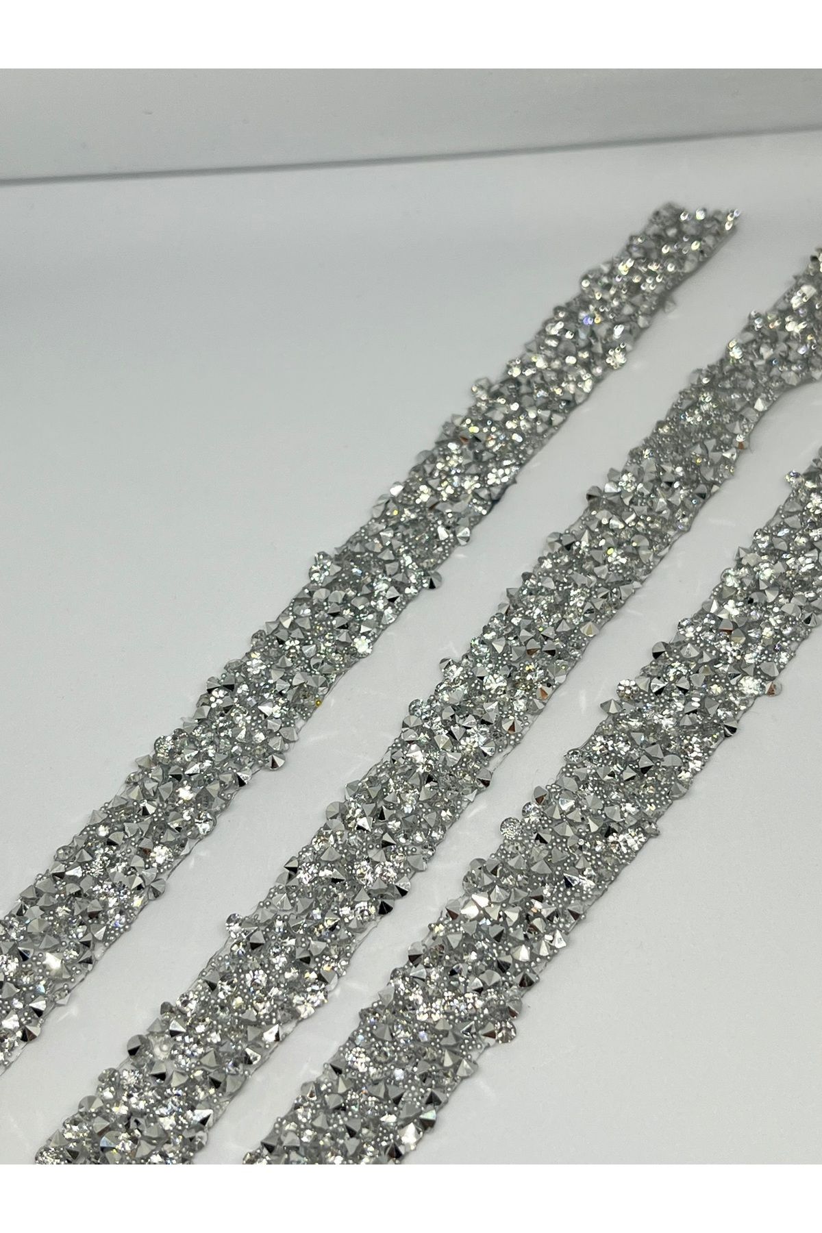 Tascim Aksesuar Taşlı Işıltılı Kristal Şerit | 1,5 cm en | Gümüş