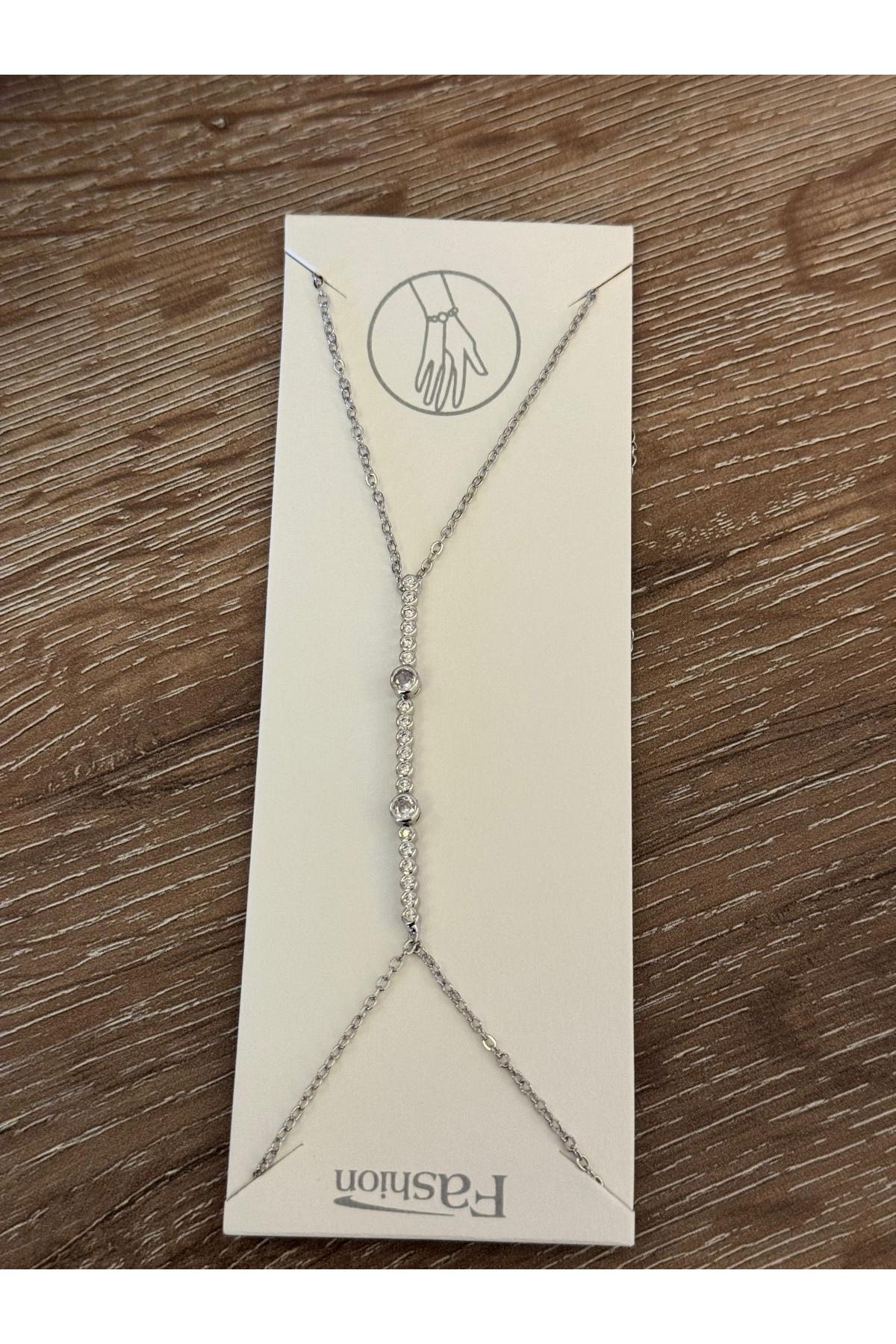 misstakıjewerly ÇELİK GÜMÜŞ RENK TAŞLI SUYOLU DETAYLI ŞAHMERAN