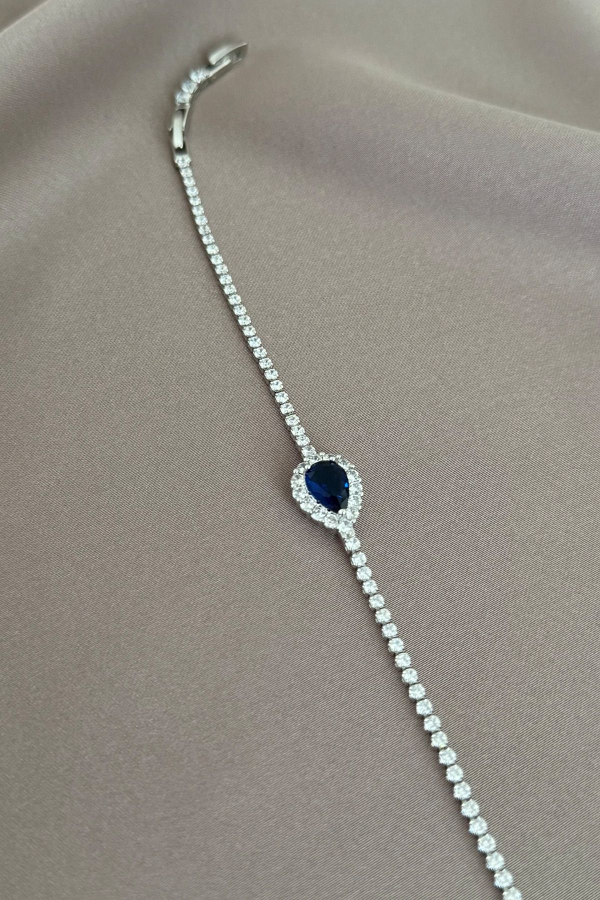 laria jewelry Safir Damla Su Yolu Bileklik