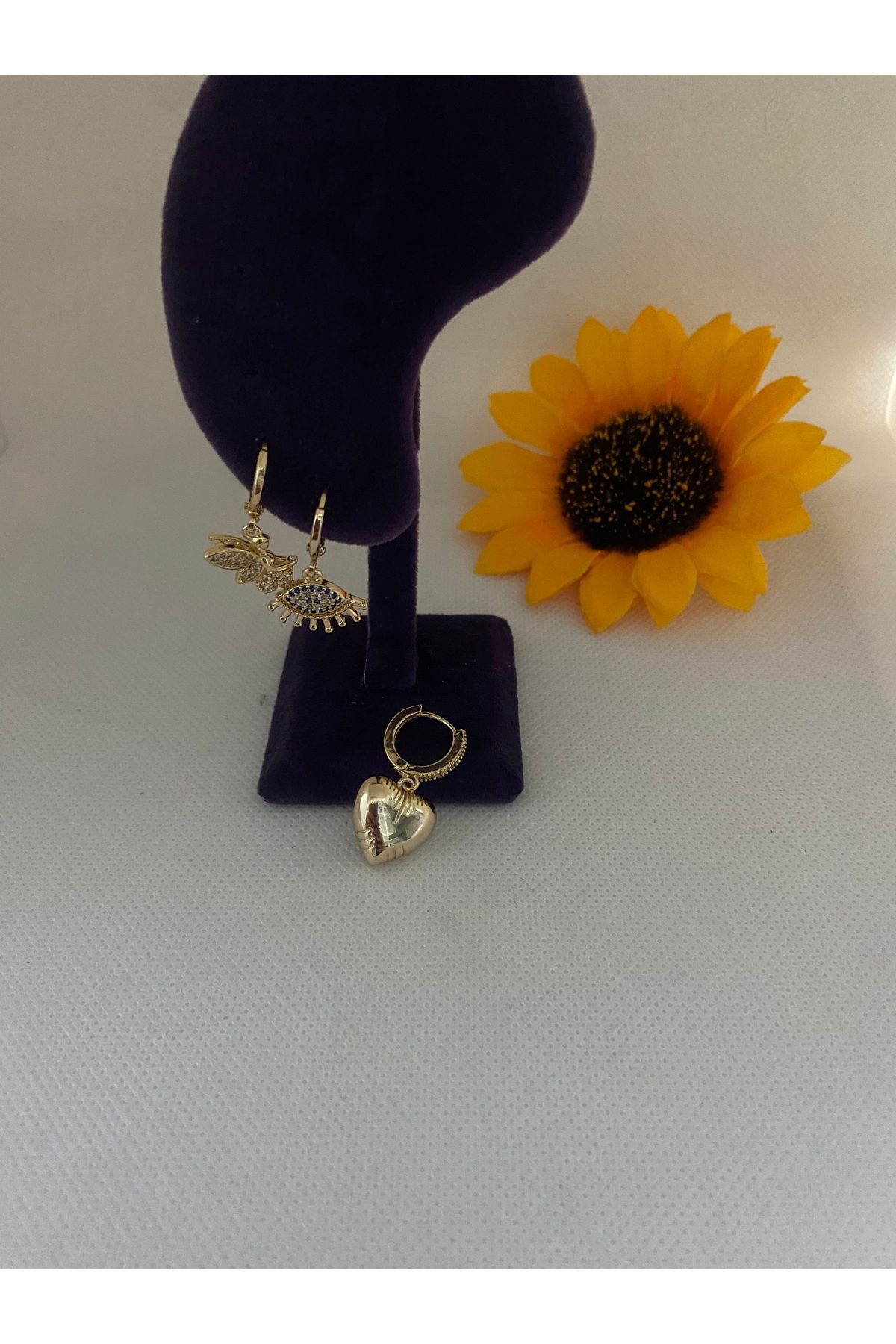 Butik Üçlü Taşlı Çelik Küpe