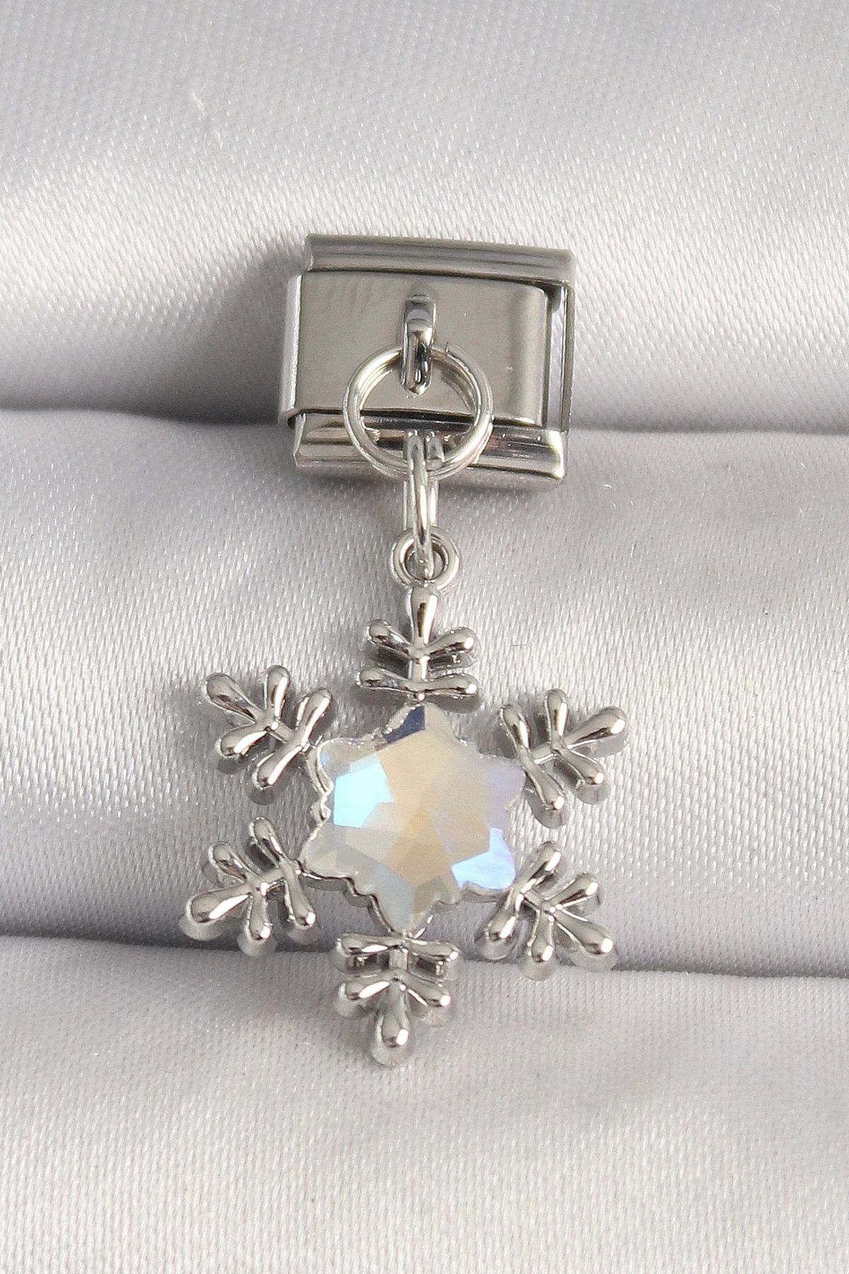 OurStyles 316L Çelik Gümüş Renk Zirkon Taşlı Kar Tanesi Model Nomination Charm - TJ-BC1271 - şık tasarım