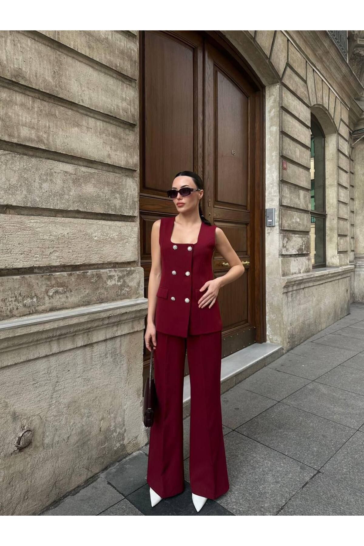 Hotfashion TAŞ DÜĞMELİ SIFIR KOL YELEK PANTOLON TAKIM