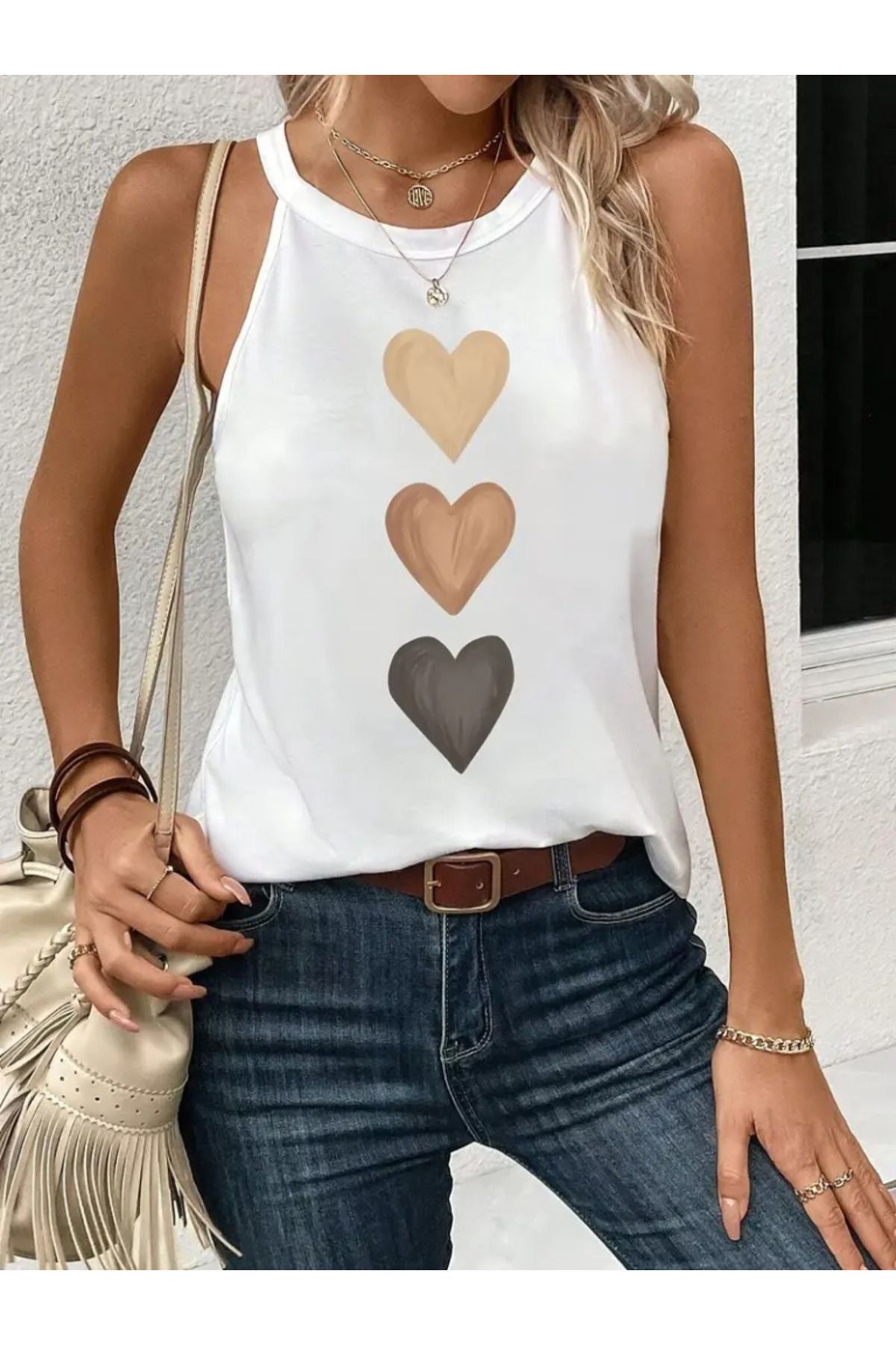 velmorafashion Kadın Omuzlardan Açık Boyundan Askılı Kalp Baskılı Viskon Bluz
