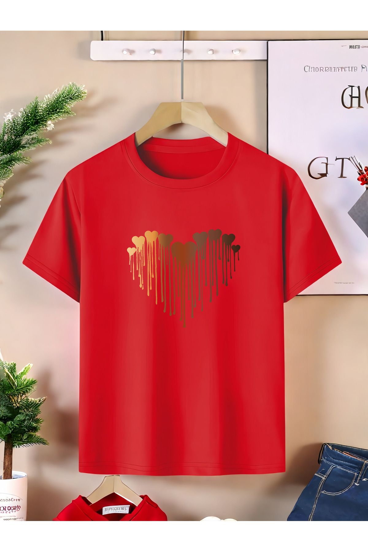 uyguntarz Çocuk Eriyen Kalpler Baskılı Tasarım Tshirt