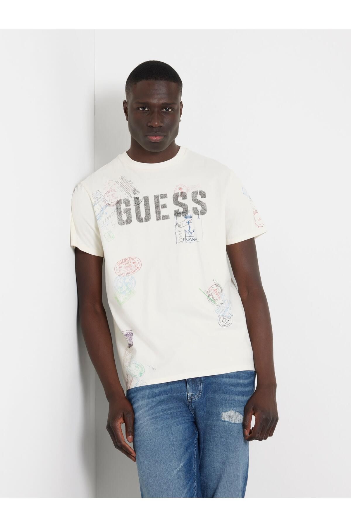 Guess World Erkek Regular Fit T-Shirt