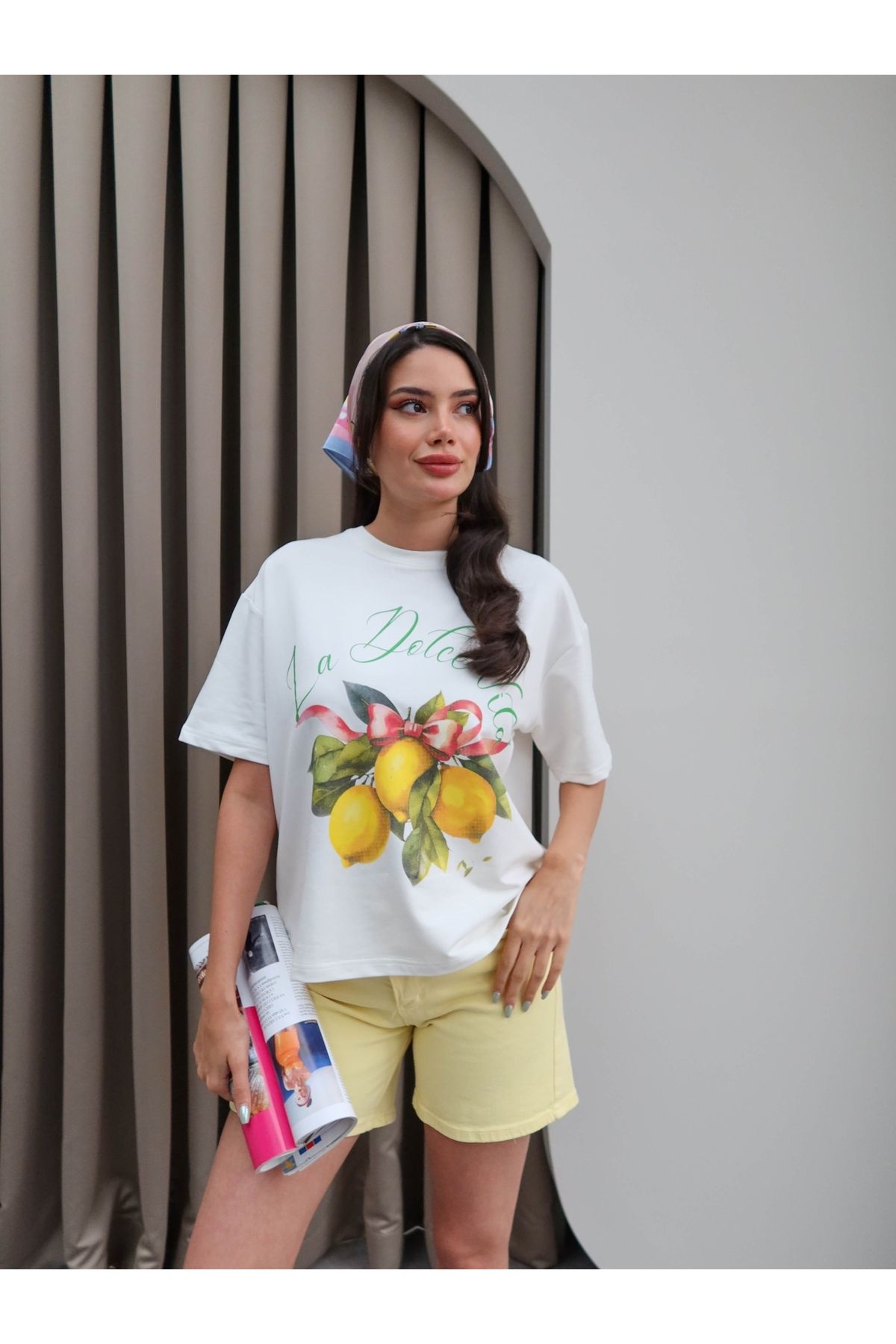 ESRAHELVACI La Dolce Vita T-Shirt