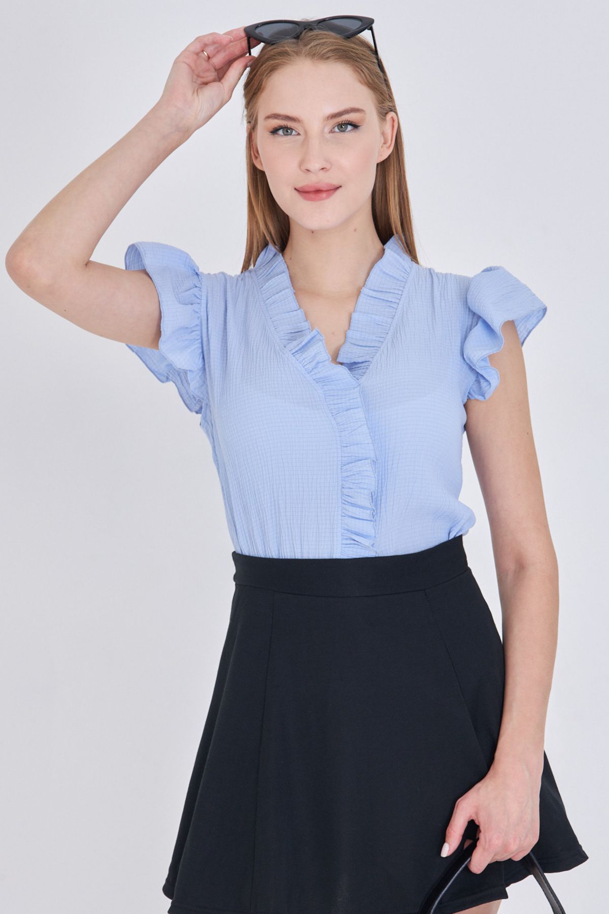 armonika Kadın Bebe Mavi Yakası Ve Kolları Fırfırlı Bluz ARM-25Y001063