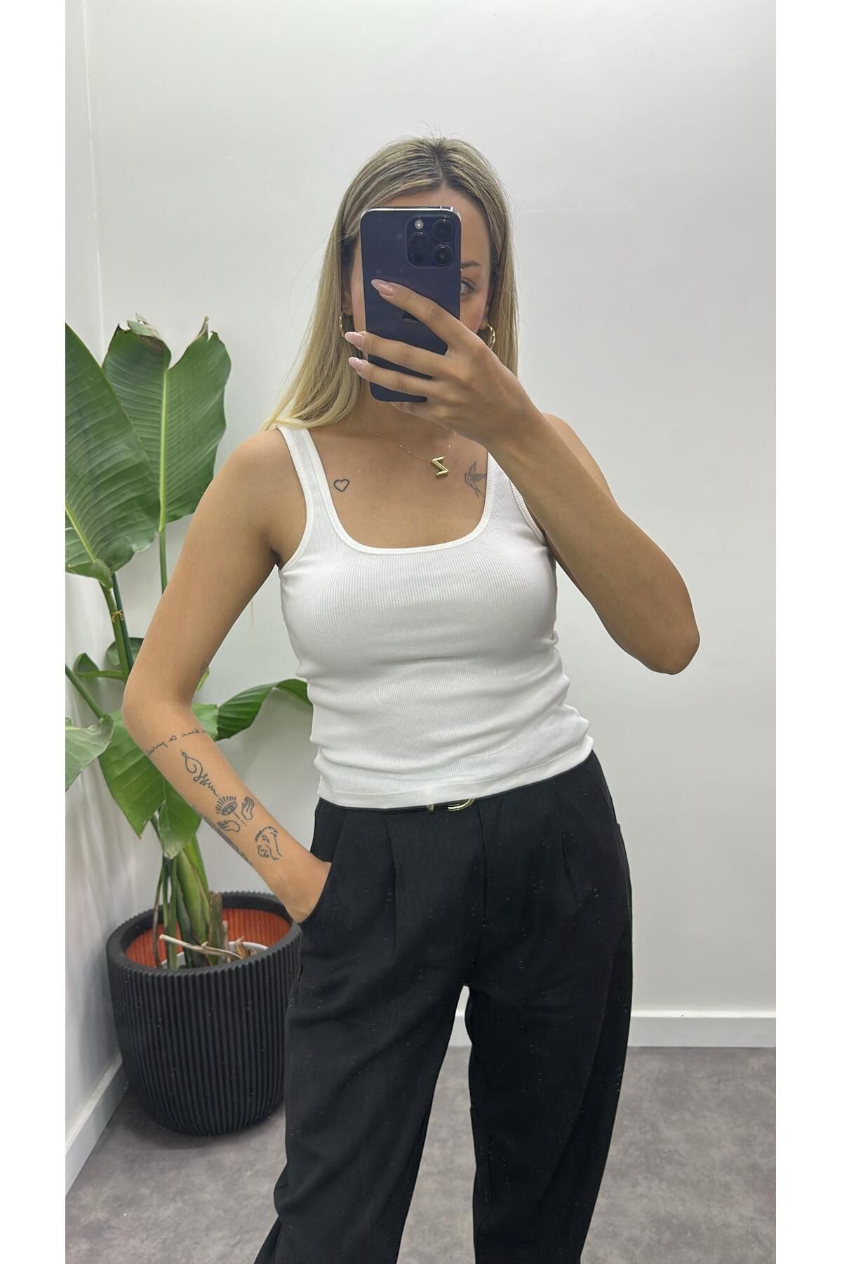 Acar Boutique İnce Askılı Biyeli Atlet