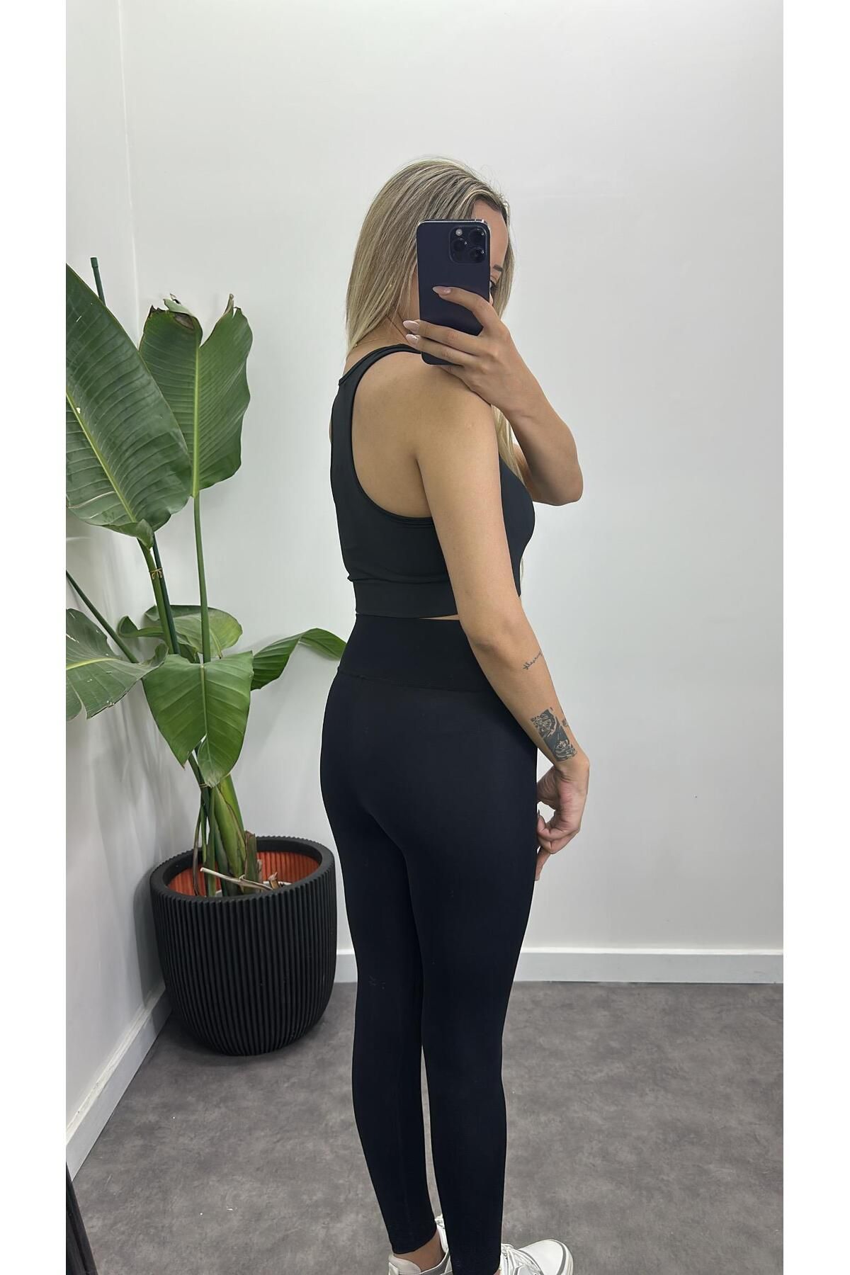 Acar Boutique Kaplı Sporcu Crop
