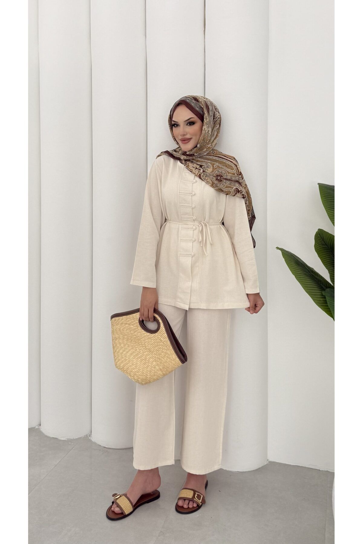 Miraydın Butik Kadın Düğme ve Kuşak Detaylı Keten Takım M15809 - Bej
