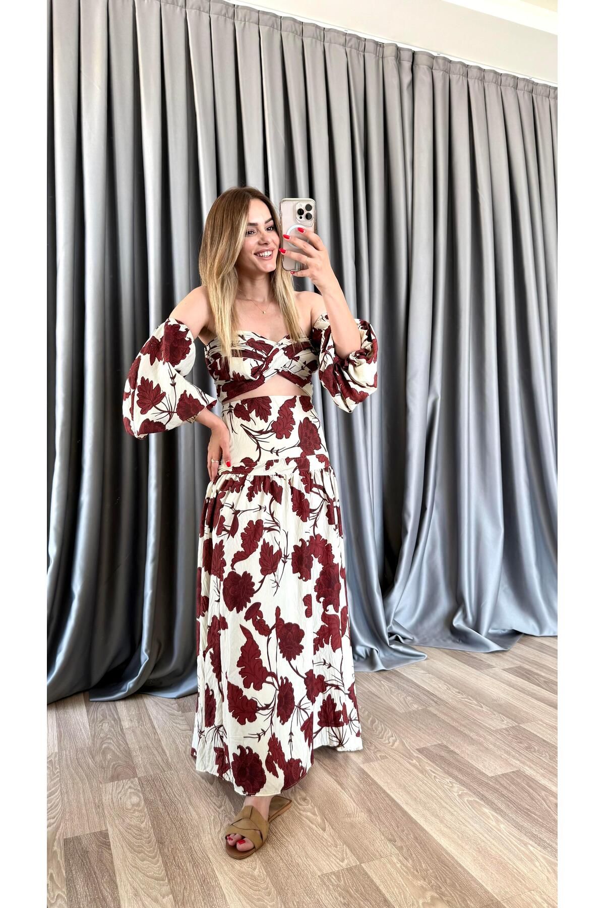 pelin yıldız butik Desenli Etek Bluz Takım