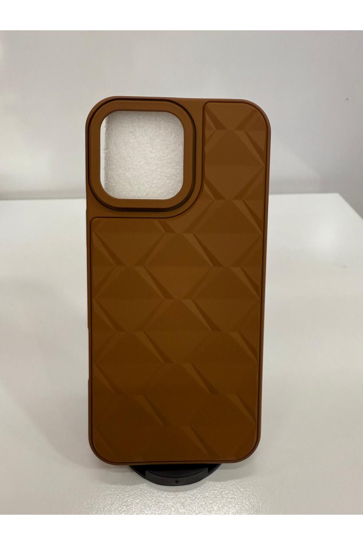 İnci İphone 16 pro max desenli silikonlu kılıf