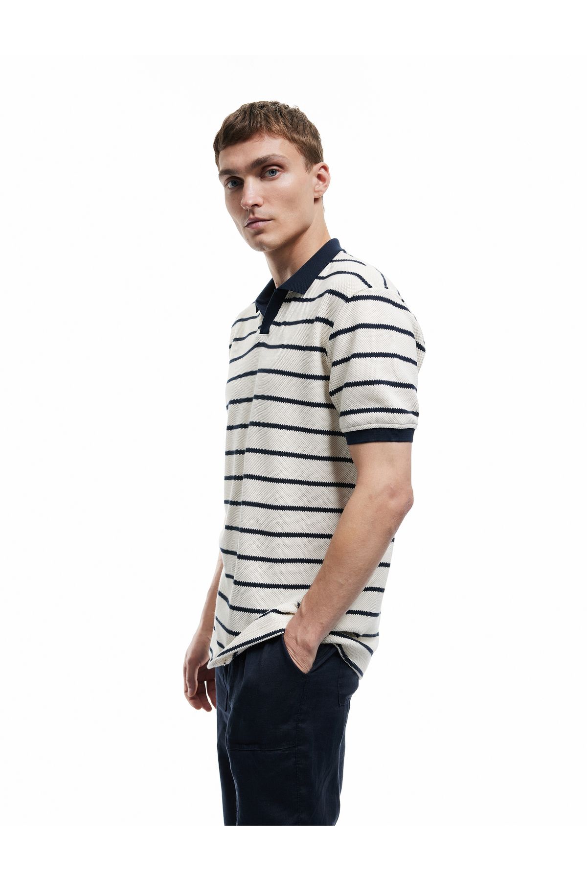 Koton Kısa Kollu Regular Fit Pamuklu Çizgili Polo Yaka Tişört