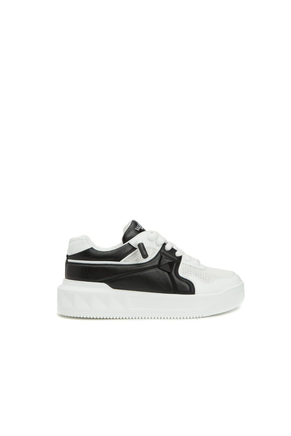 Valentino Garavani One Stud XL Siyah Beyaz Erkek Sneaker