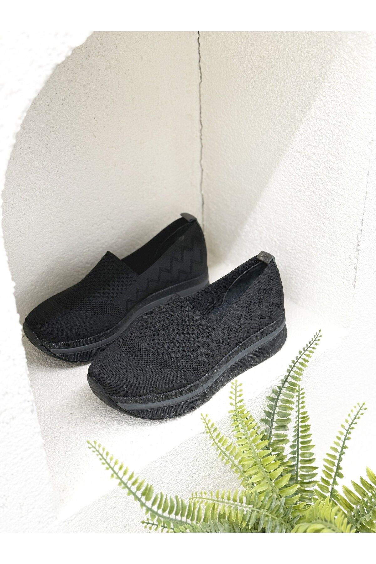 NUR KARACA 25Y2507 DOLGU TABAN TRİKO SNEAKER SPOR AYAKKABI KADIN