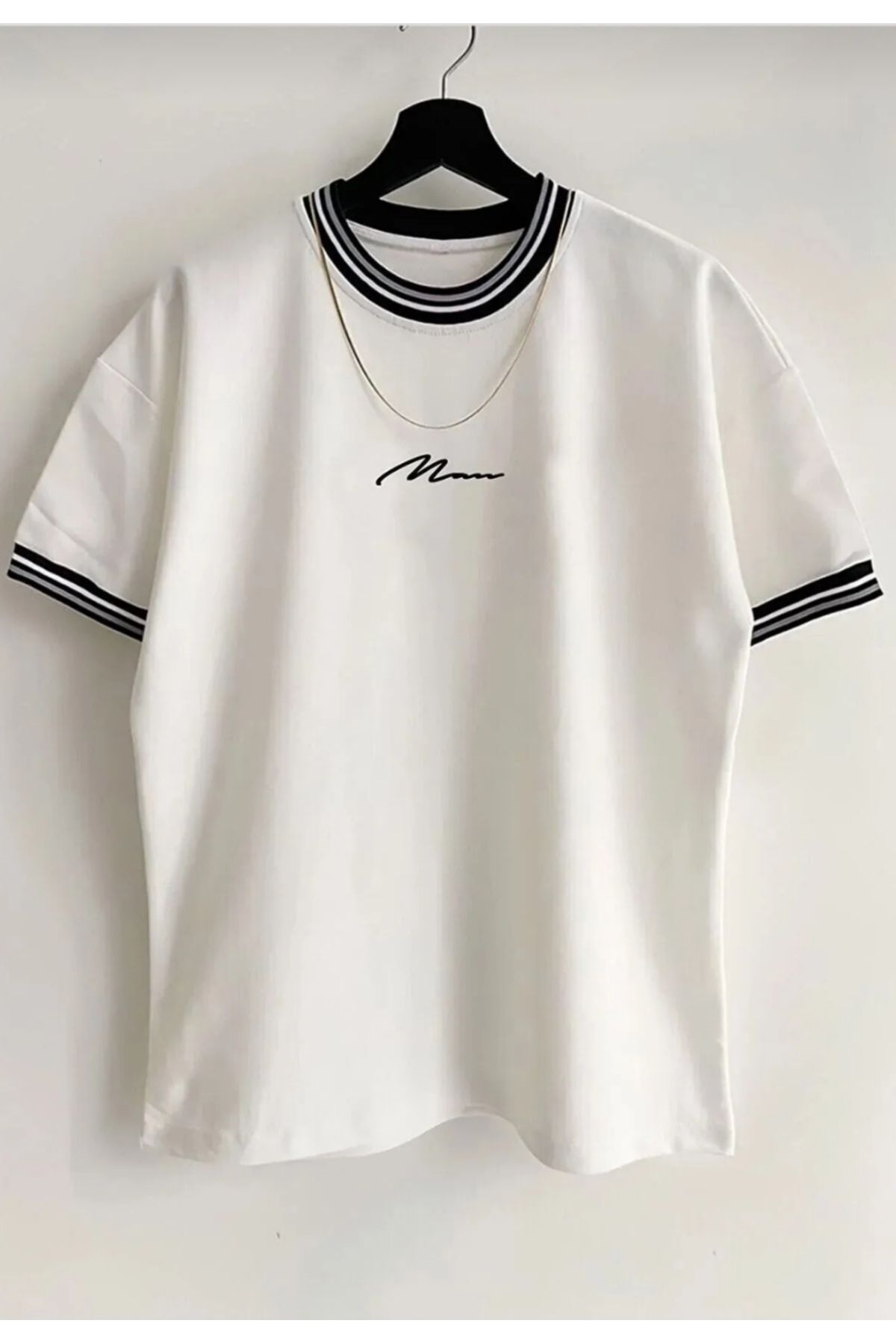 Man Unisex Yeni Sezon Oversize Kalıp El Yazı Man Yaka Detaylı Yazlık T-Shirt