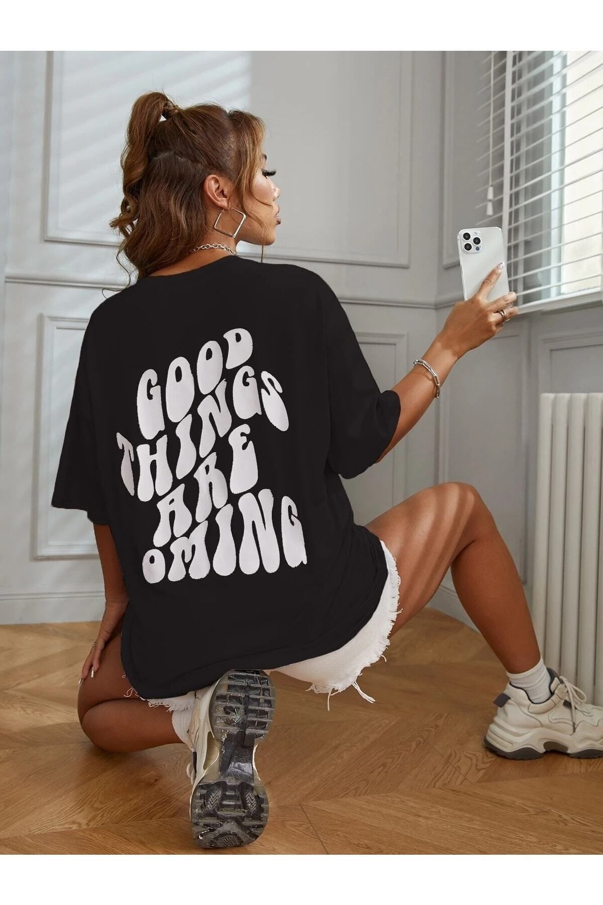 Hunors Sportswear & Company Coming Baskılı Kadın / Kız Salaş Oversize T-shirt Boyfirend