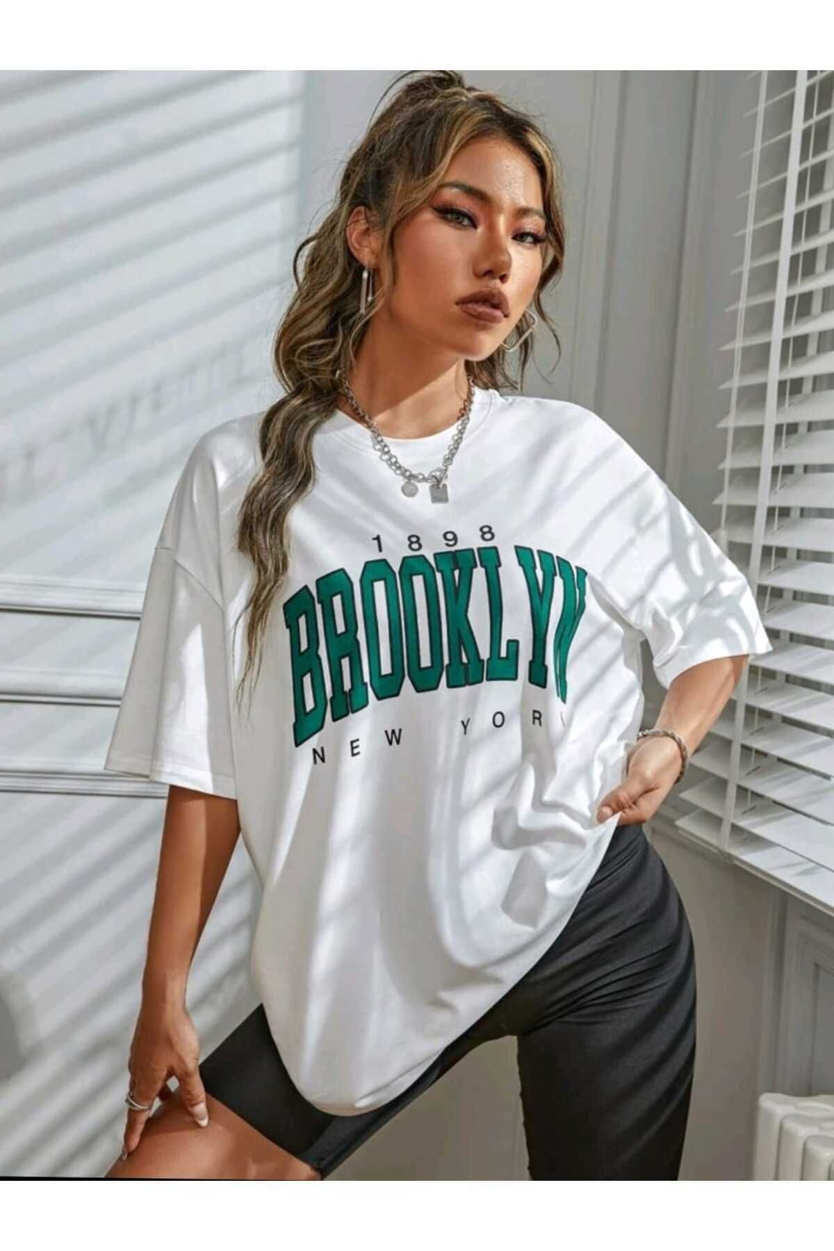 Hunors Sportswear & Company Kadın / Kız Brooklyn Baskılı Oversize Salaş Beyaz T-shirt Ünisex Boyfirend