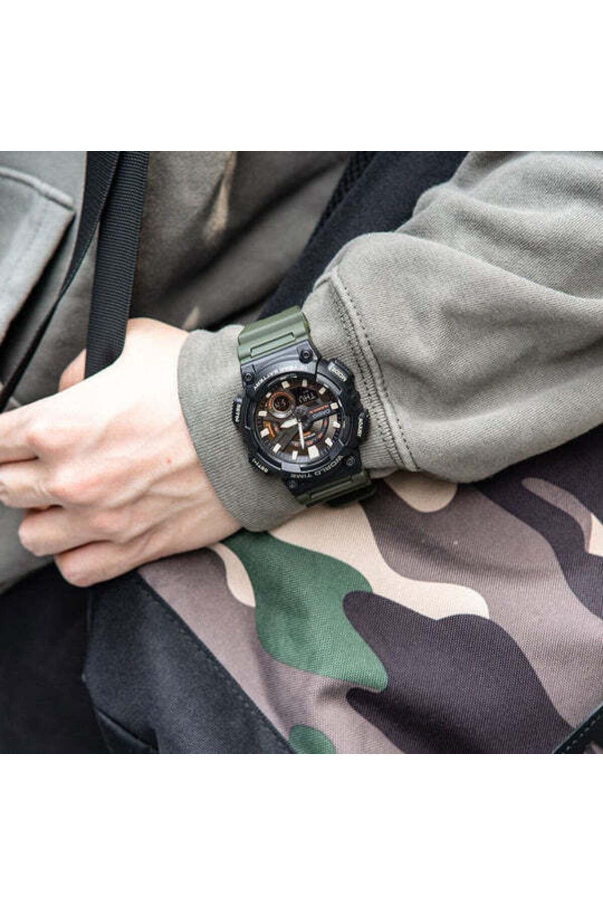 Casio-Ceas Barbati, Casio, Collection AEQ AEQ-110W-3A 4