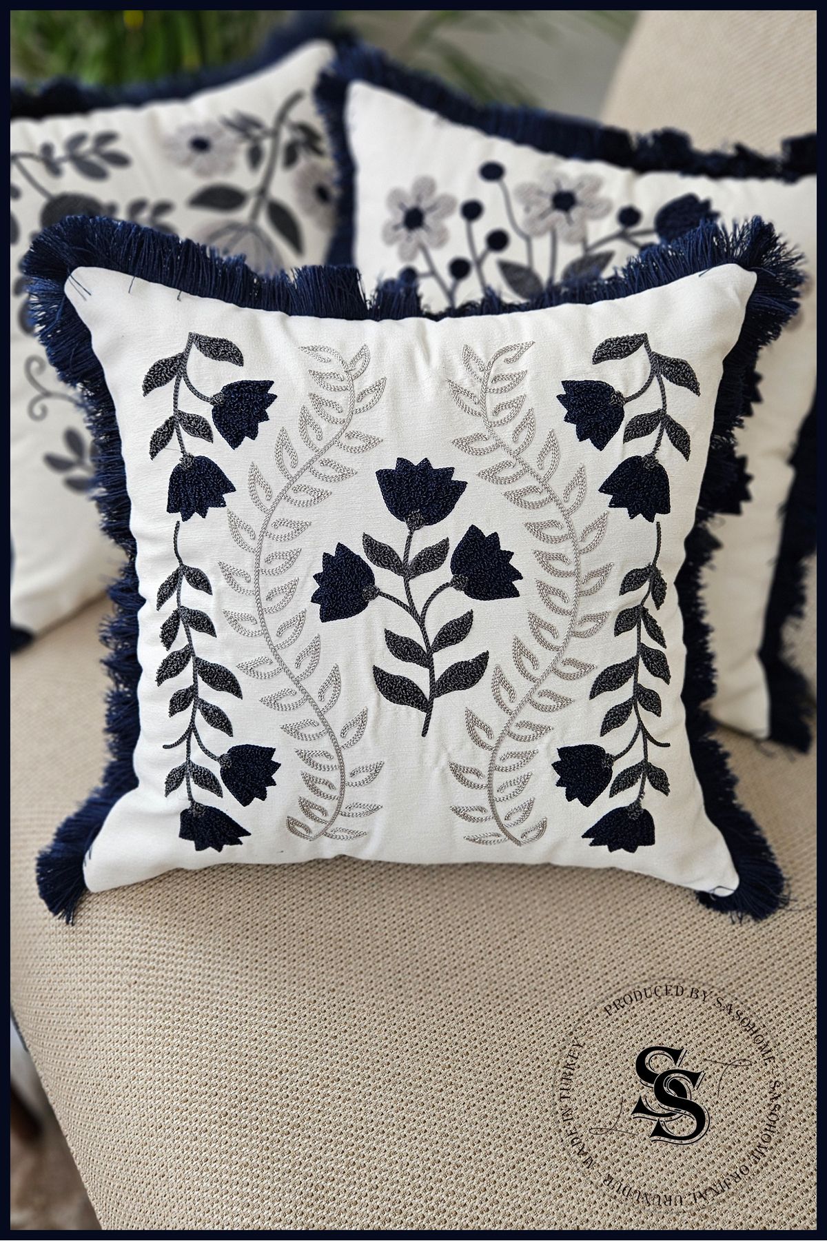SasoHome Beauty Flowers Punch Nakış Desenli Keten Kırlent Kılıfı