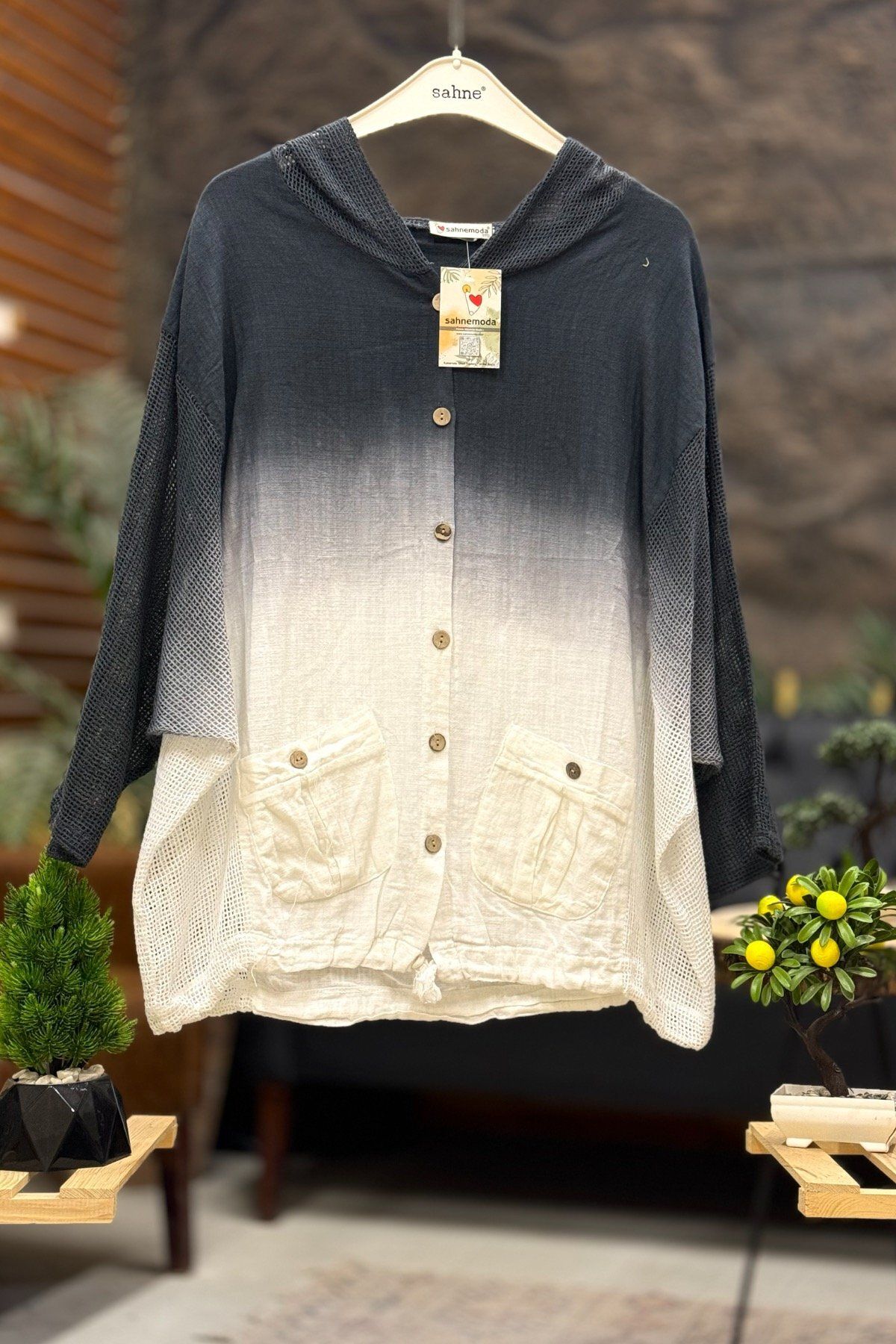 sahnemoda Batik Desen Kapşoınlu File Garnili Ceket