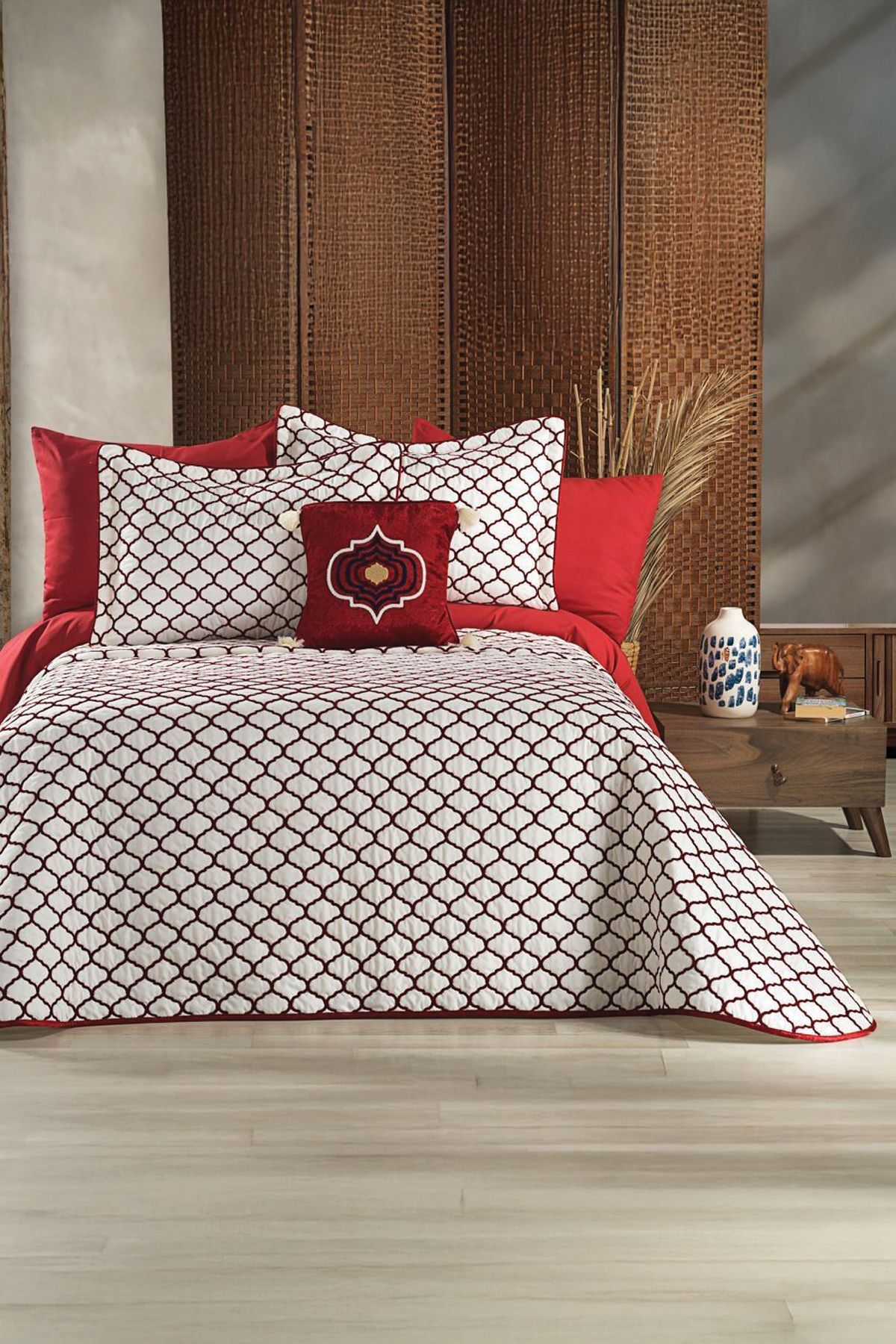 Bonny Home Melody Bordo İpek Dokuma Yumuşak ve Lüks Hissiyat Çift Kişilik Yatak Örtüsü
