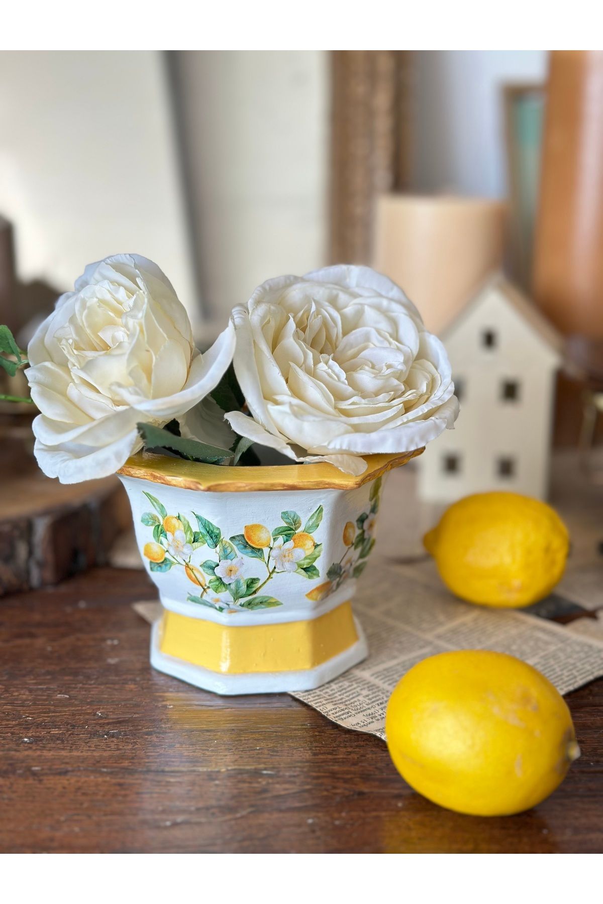 Handmadesign El yapımı seramik limon çiçekli limonlu yaz esintili sekizgen form saksı vazo
