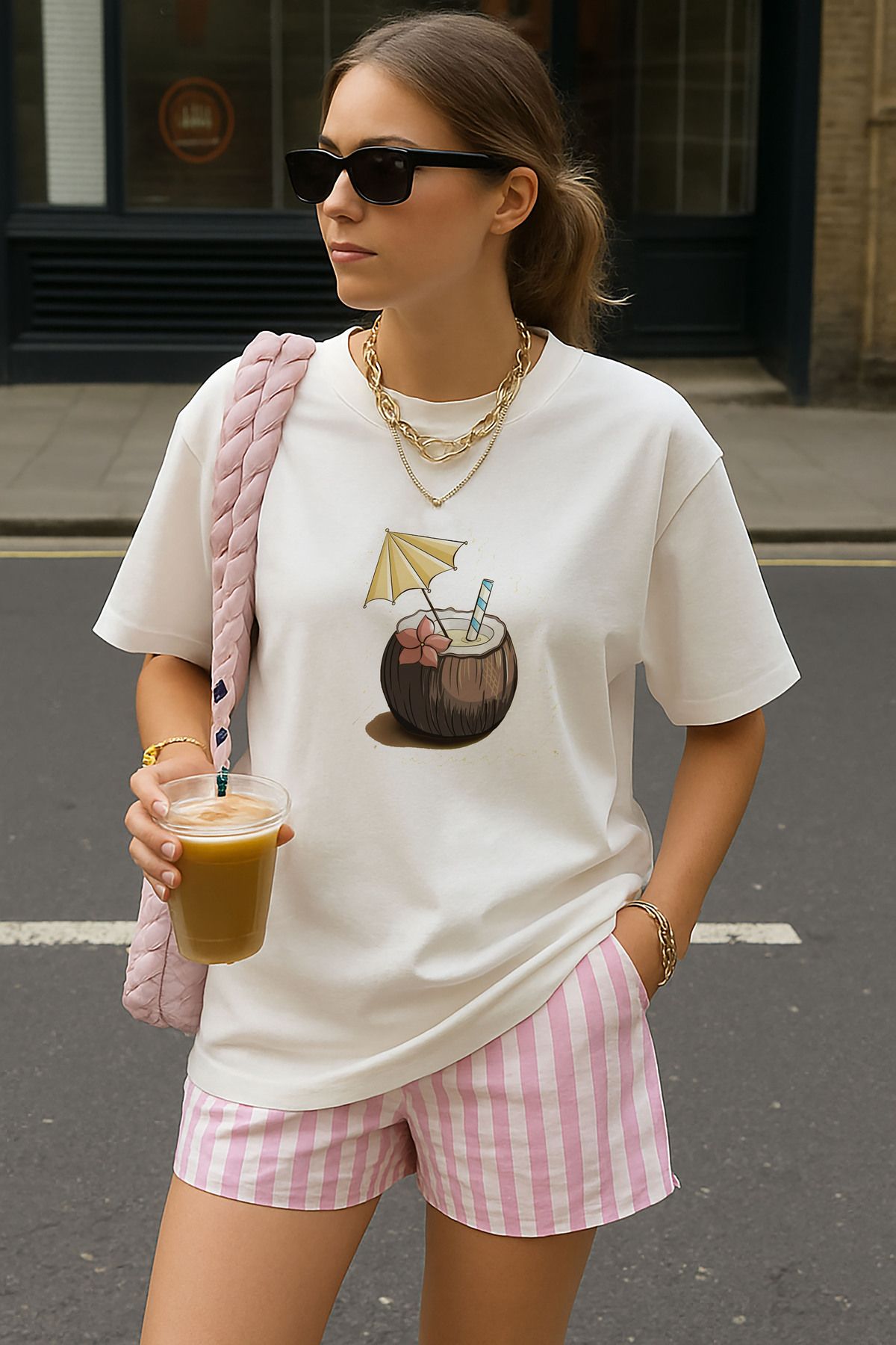 sielta Hindistan Cevizi Coconut Kokteyl Baskılı Oversize Pamuklu Kadın Tişört T-shirt