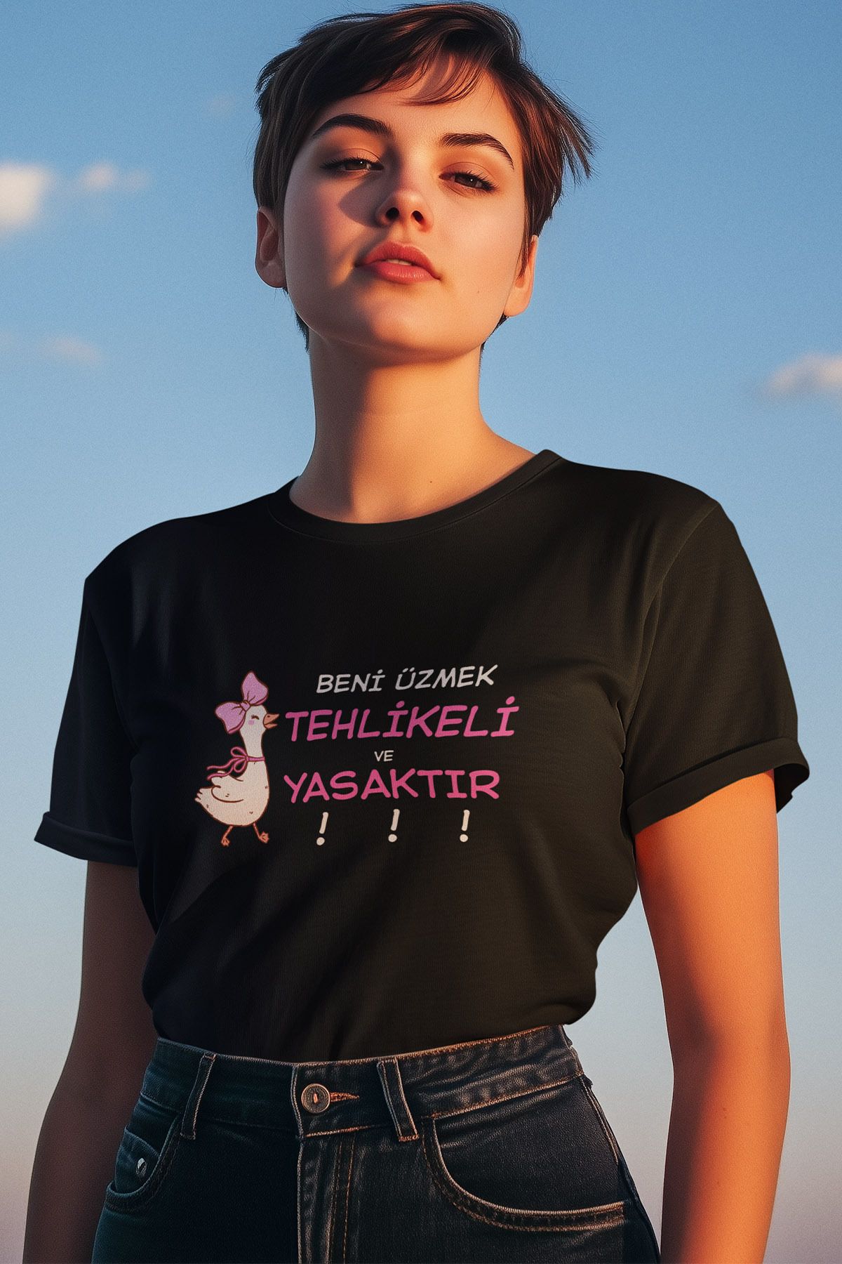 qoeuyl boutique Beni Üzmek Tehlikeli ve Yasaktır Baskılı Eğlenceli Hediyelik Regular Fit Pamuklu Unısex Tişört