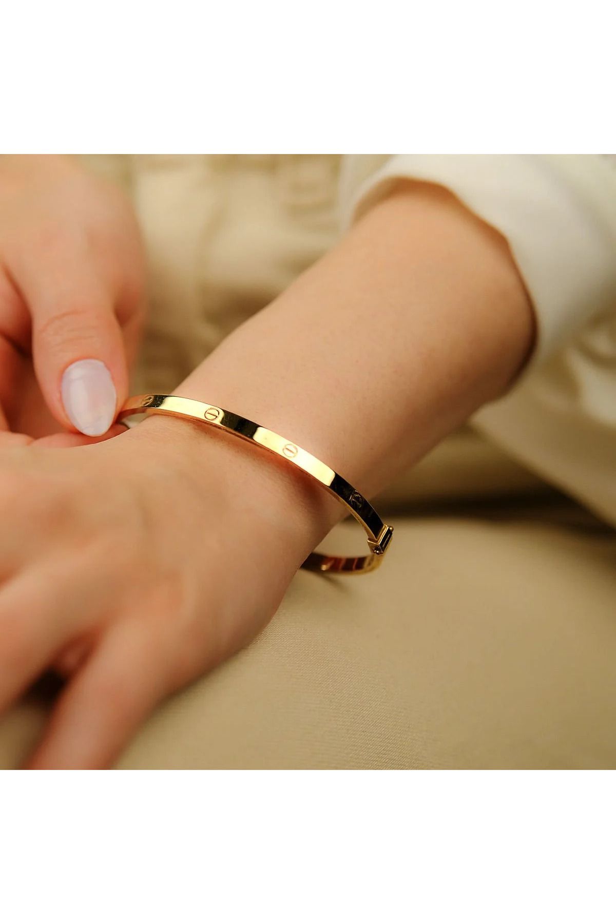 Calmea Jewellery 316L ÇELİK MODEL KADIN BİLEKLİK GÜMÜŞ RENK KARARMAZ GARANTİLİ