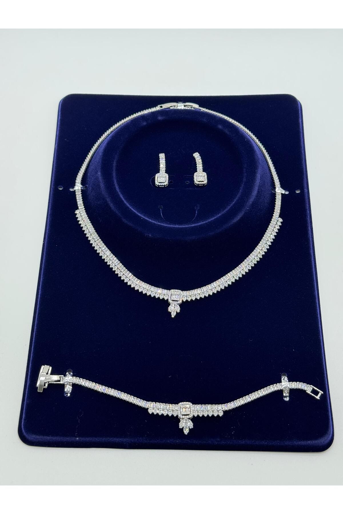 MODA KADIN ÇELİK PIRLANTA SET TAKIMI